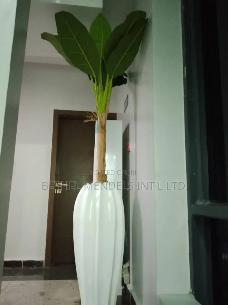 Artificial Banana Tree With Pumpkin Fiberglass Planter/Vase