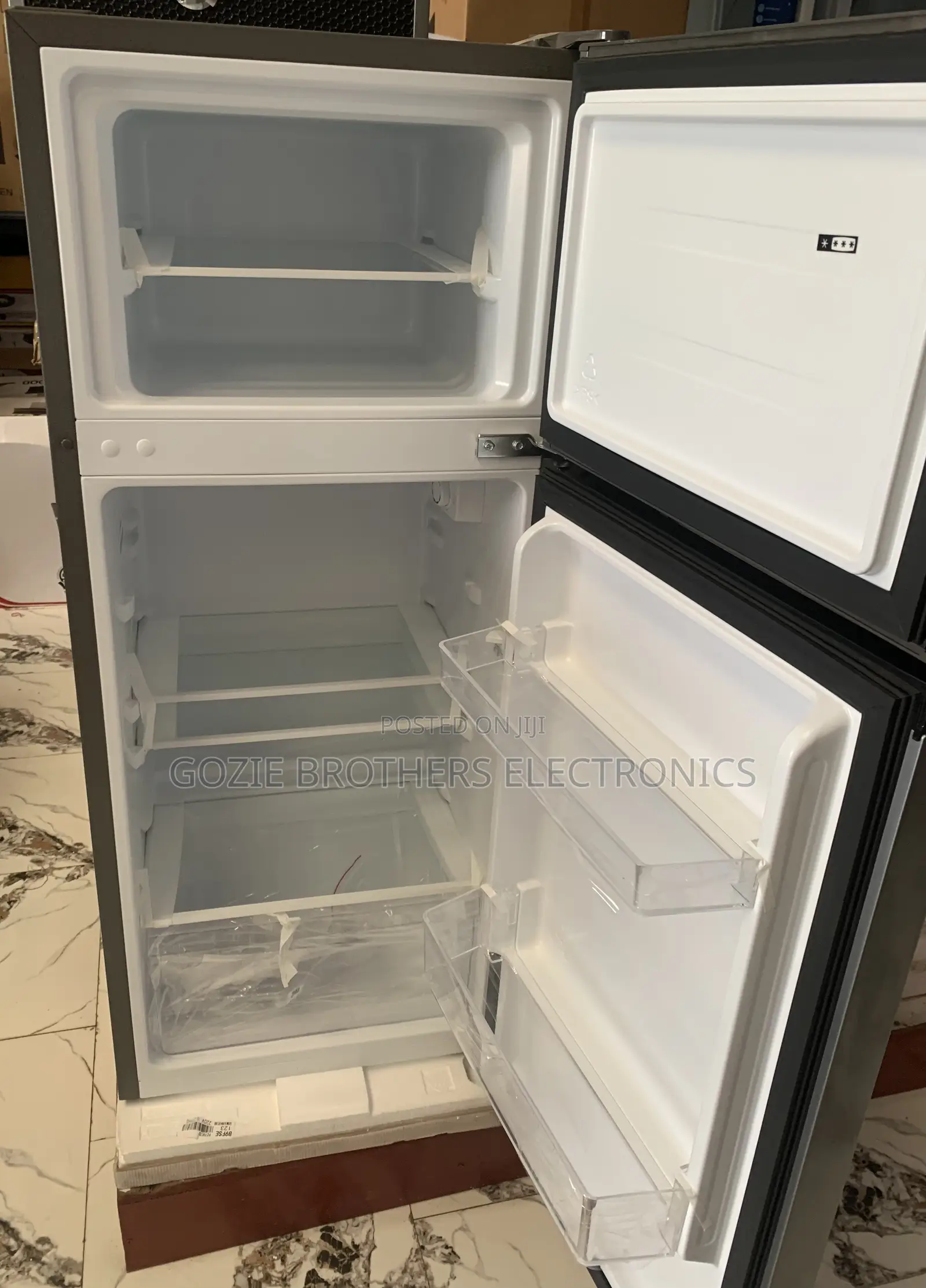 Hisense Double Door Refrigerator 172 Liters