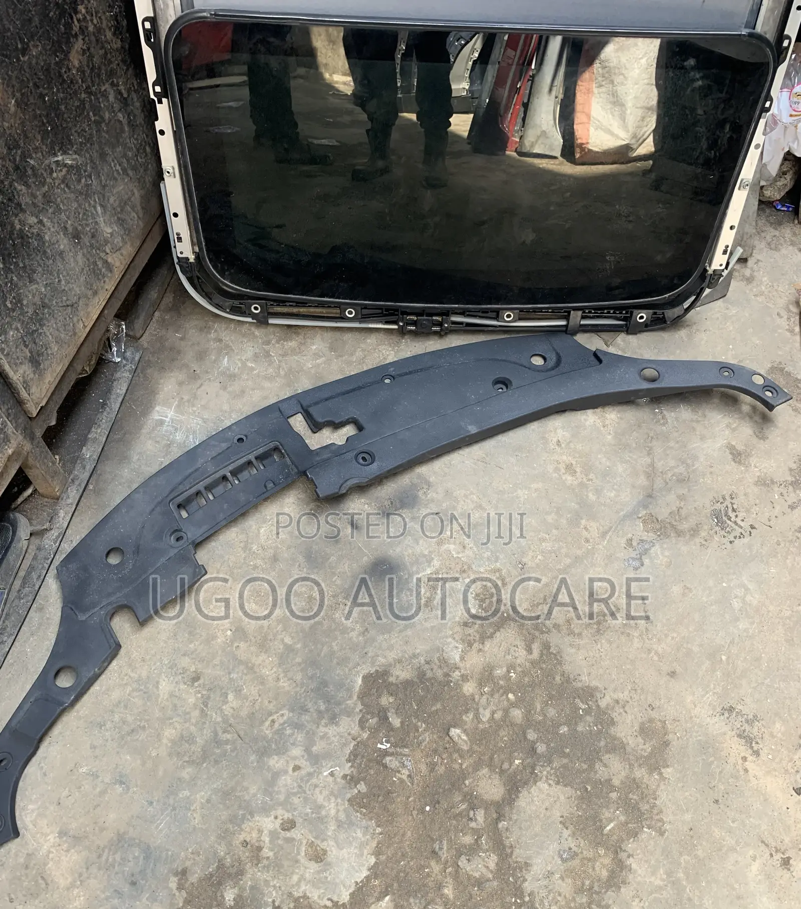 Radiator Cover Plastic Avalon 2014 2015 Model