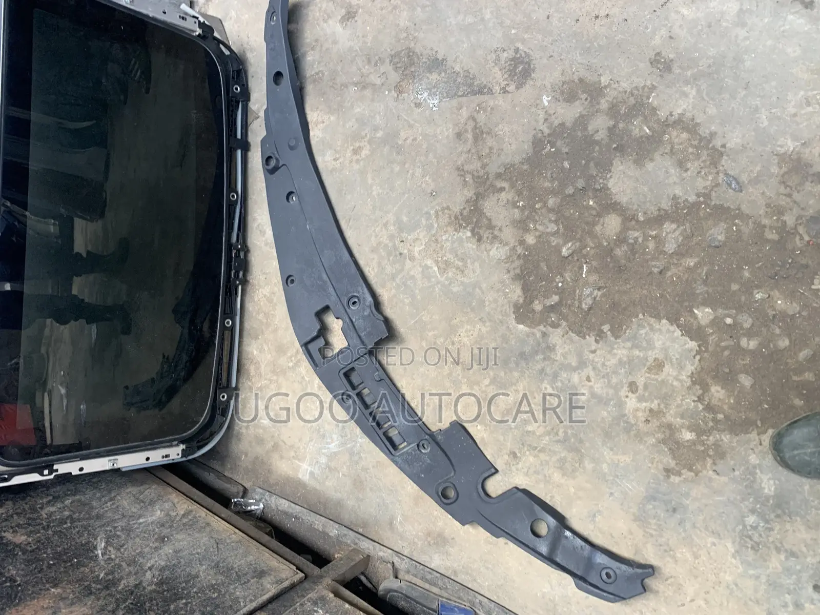 Radiator Plastic Camry 2012 Model