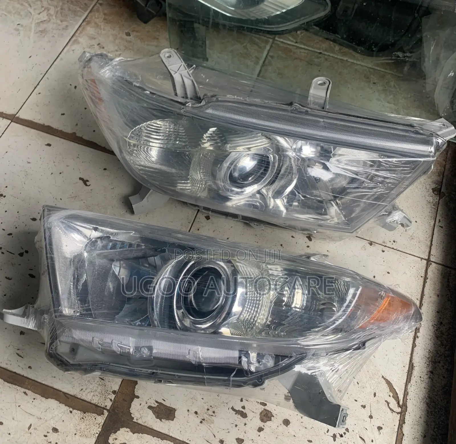 Headlight Highlander 2012 Model Set