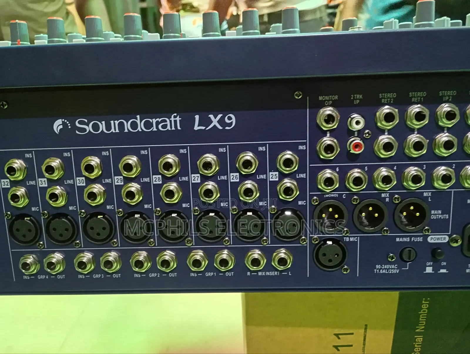 Sound Craft Professional 32 Channels Mixer Console Lx-9