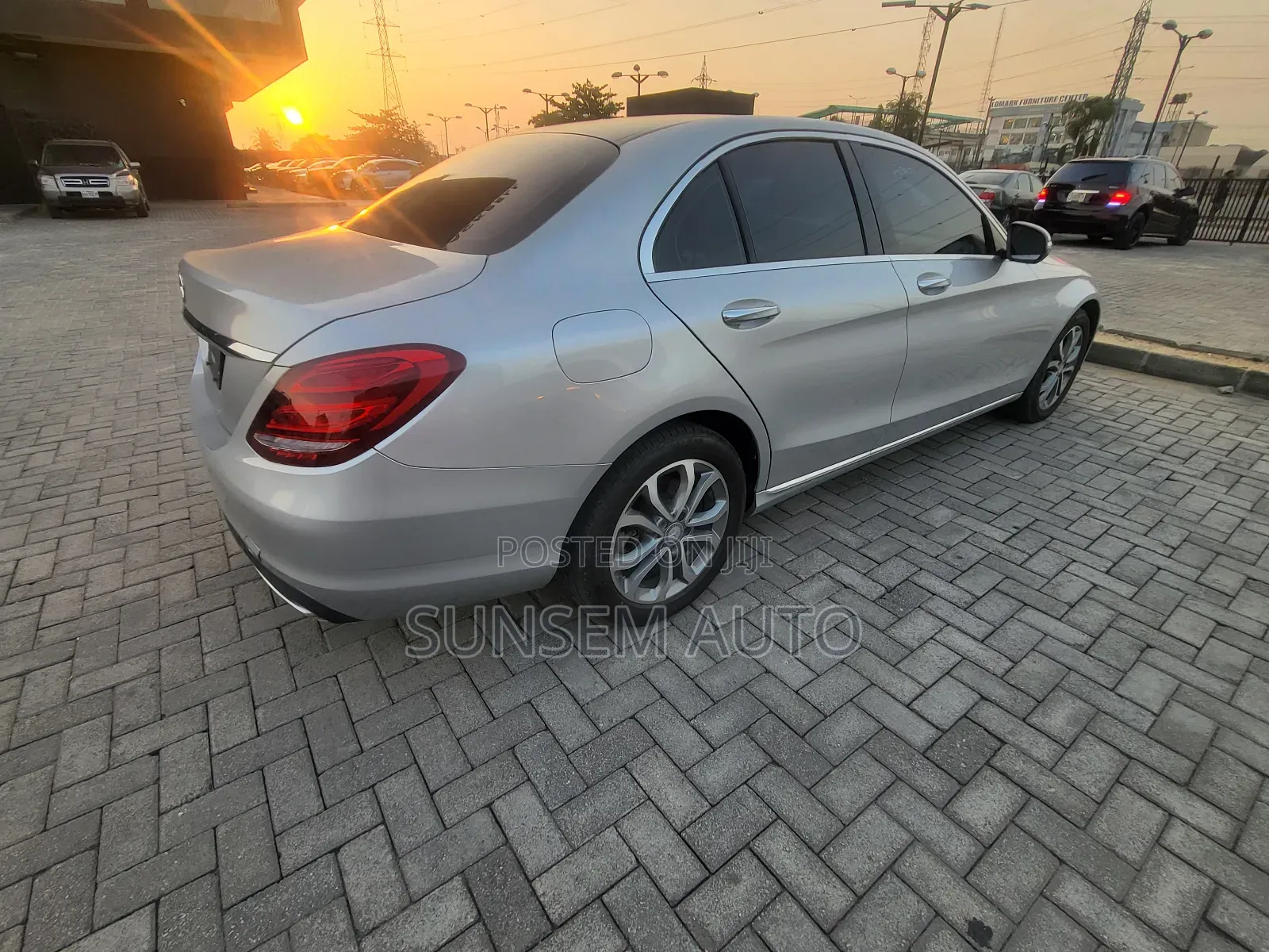 Mercedes-Benz C300 Sport 4Matic Sedan AWD (2.0L 4cyll 7A) 2016 Silver