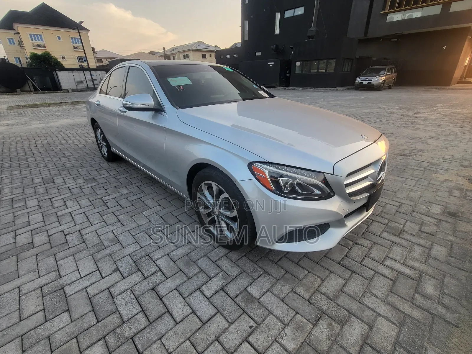 Mercedes-Benz C300 Sport 4Matic Sedan AWD (2.0L 4cyll 7A) 2016 Silver