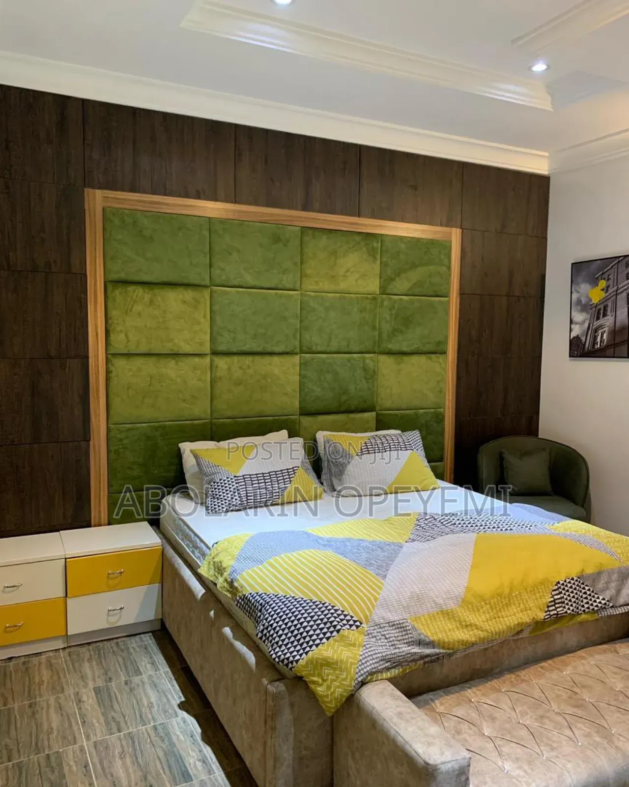 Service Apartment
