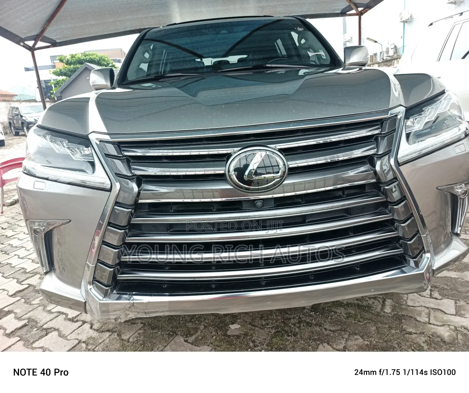 Lexus LX 2018 Gray