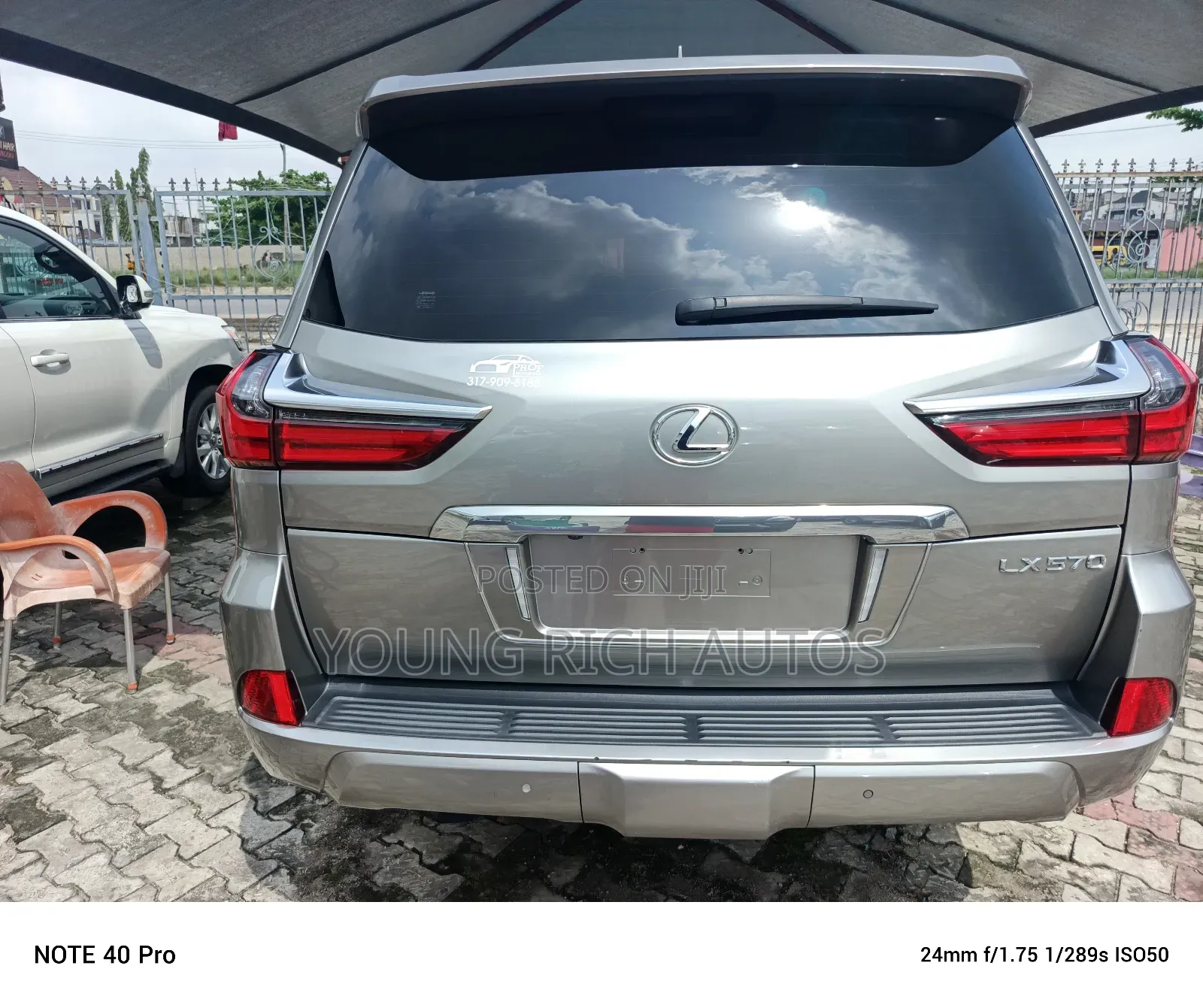 Lexus LX 2018 Gray