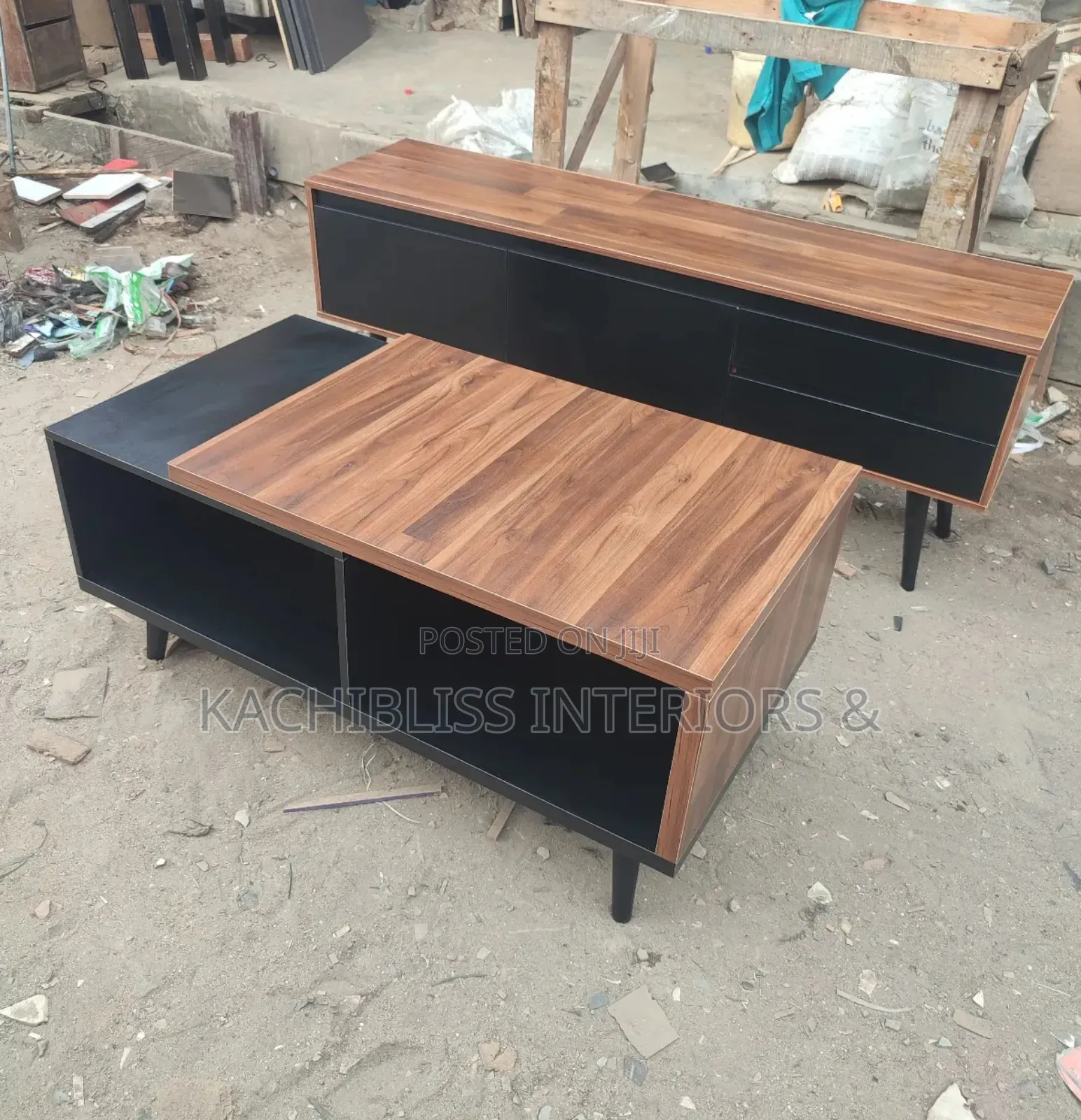 Exclusive Tv Stand Center Table
