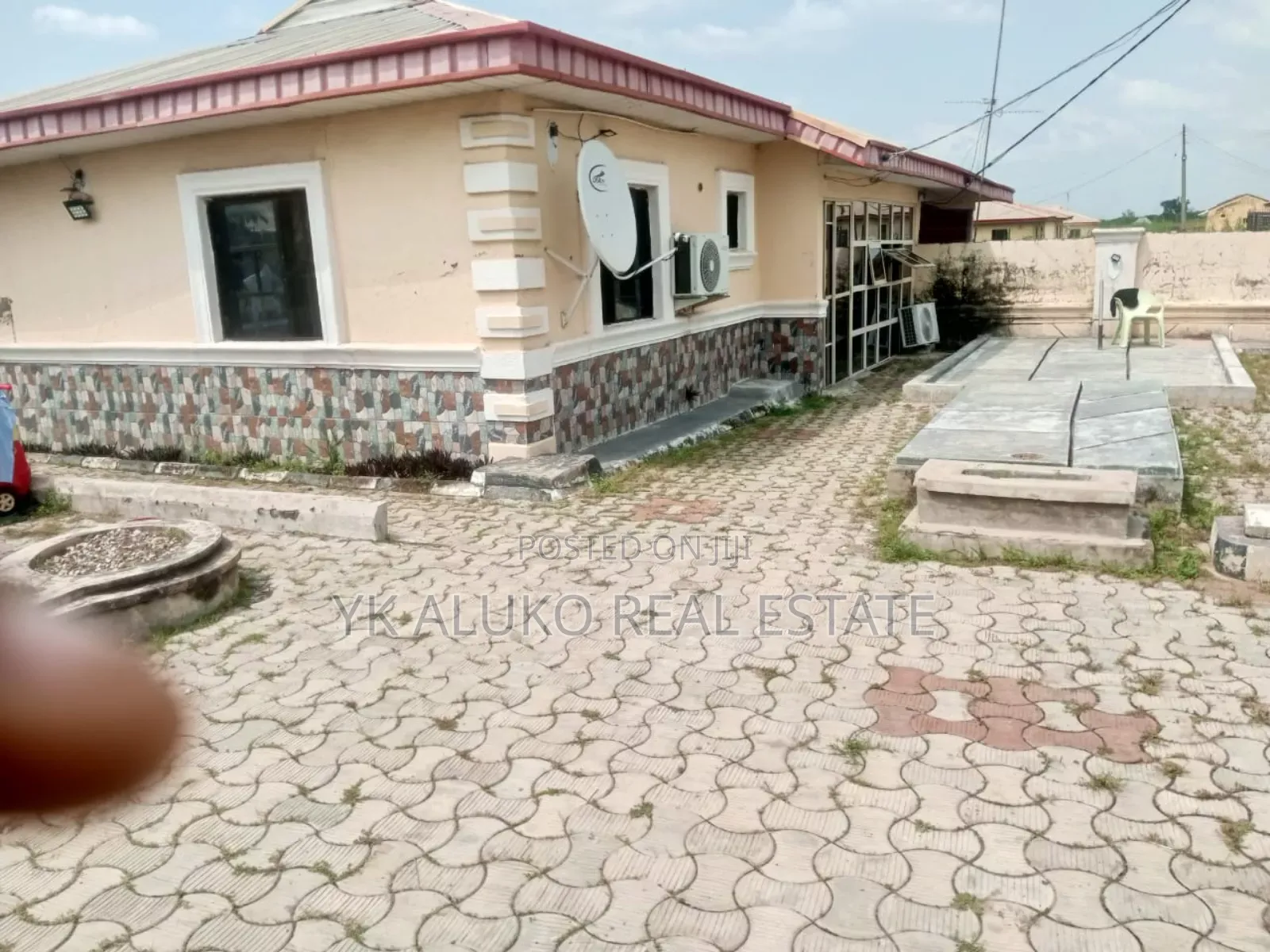 4bdrm Bungalow in Kamabioye Estate, Asa for sale