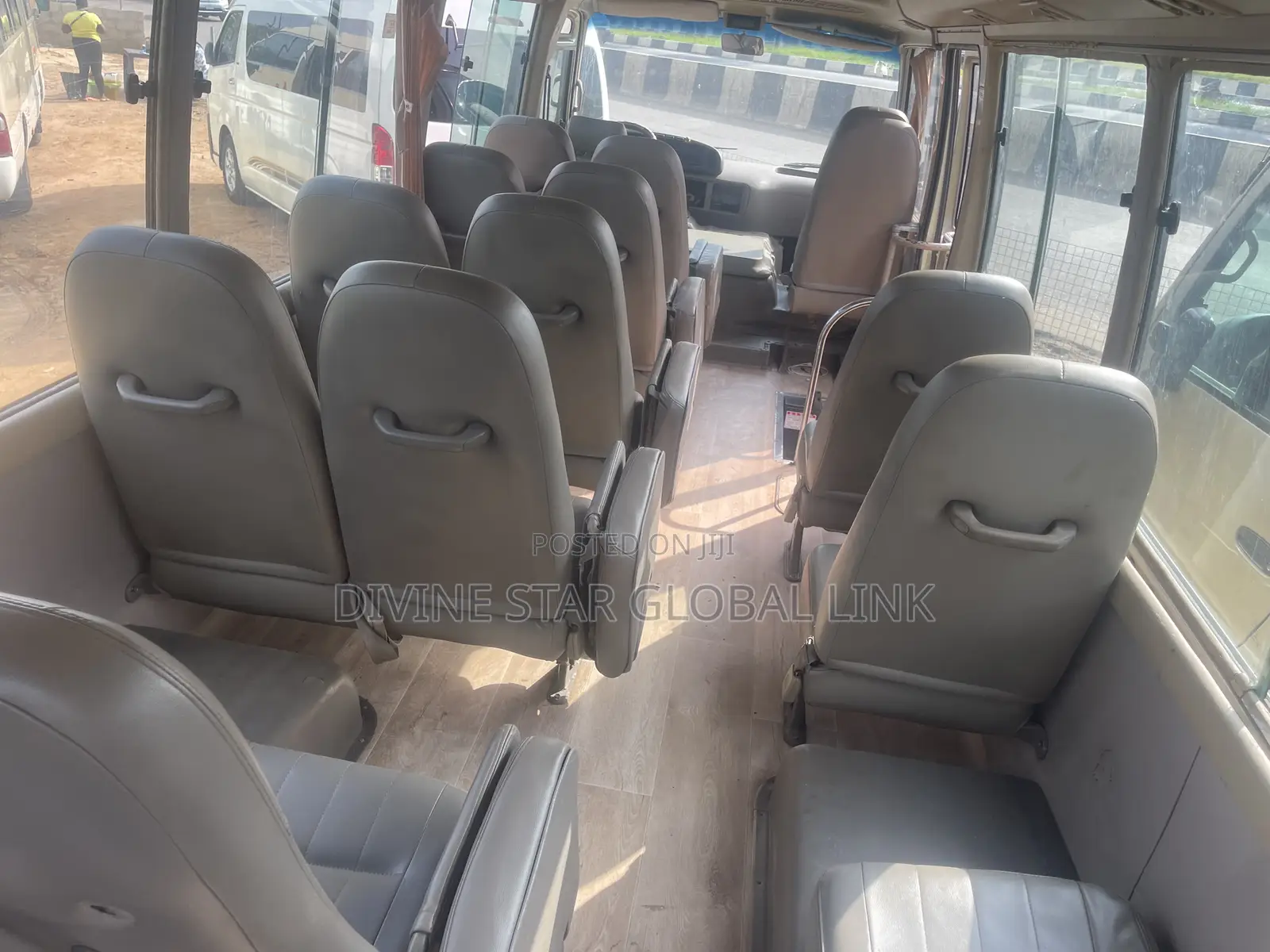 Toyota Coaster 2013 Gold