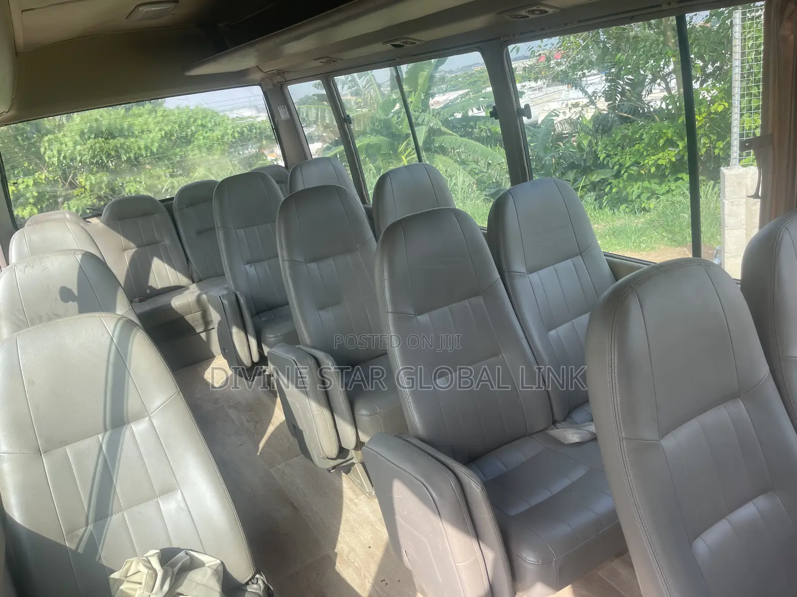 Toyota Coaster 2013 Gold