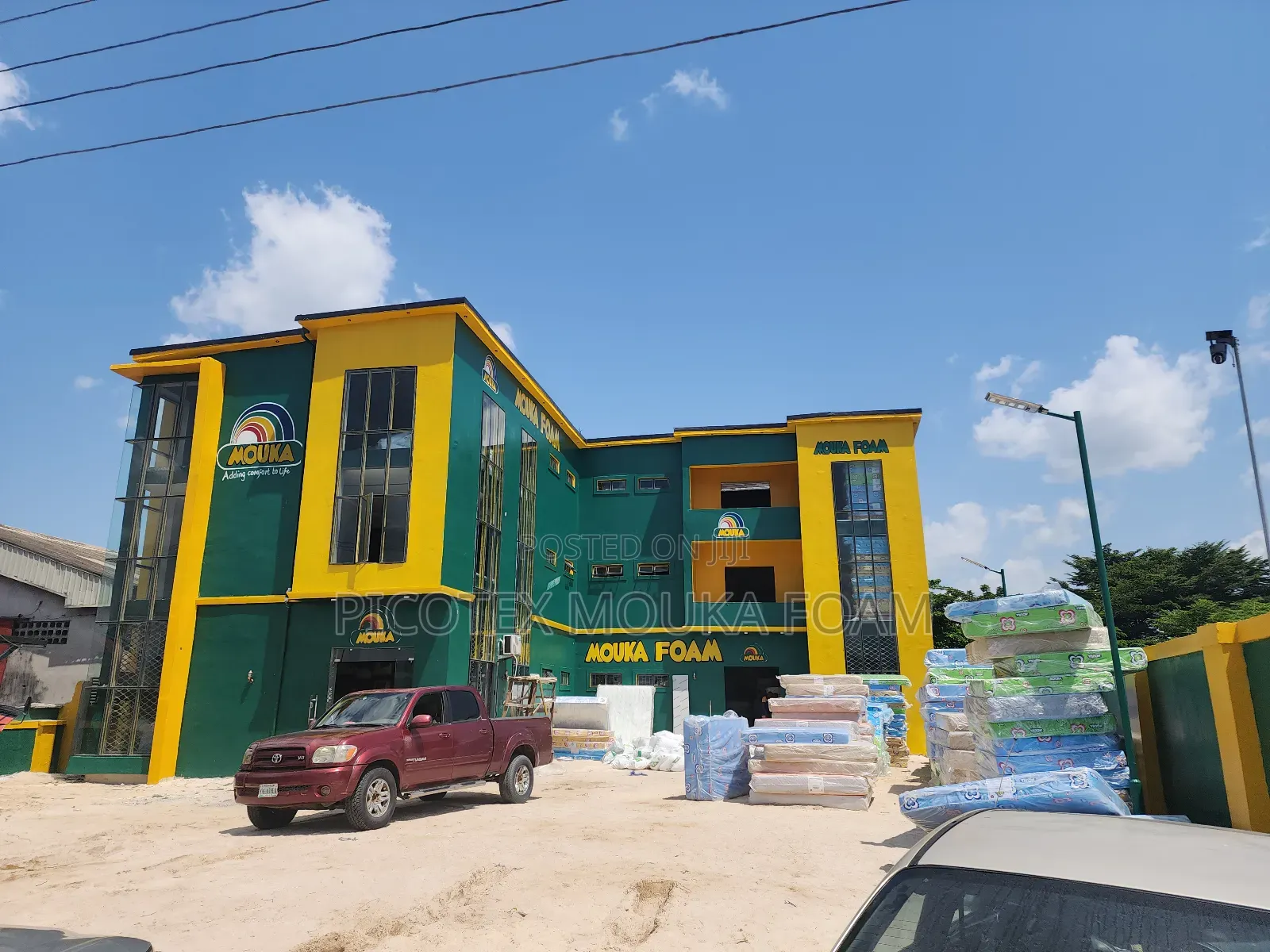 Mouka Plaza PHC