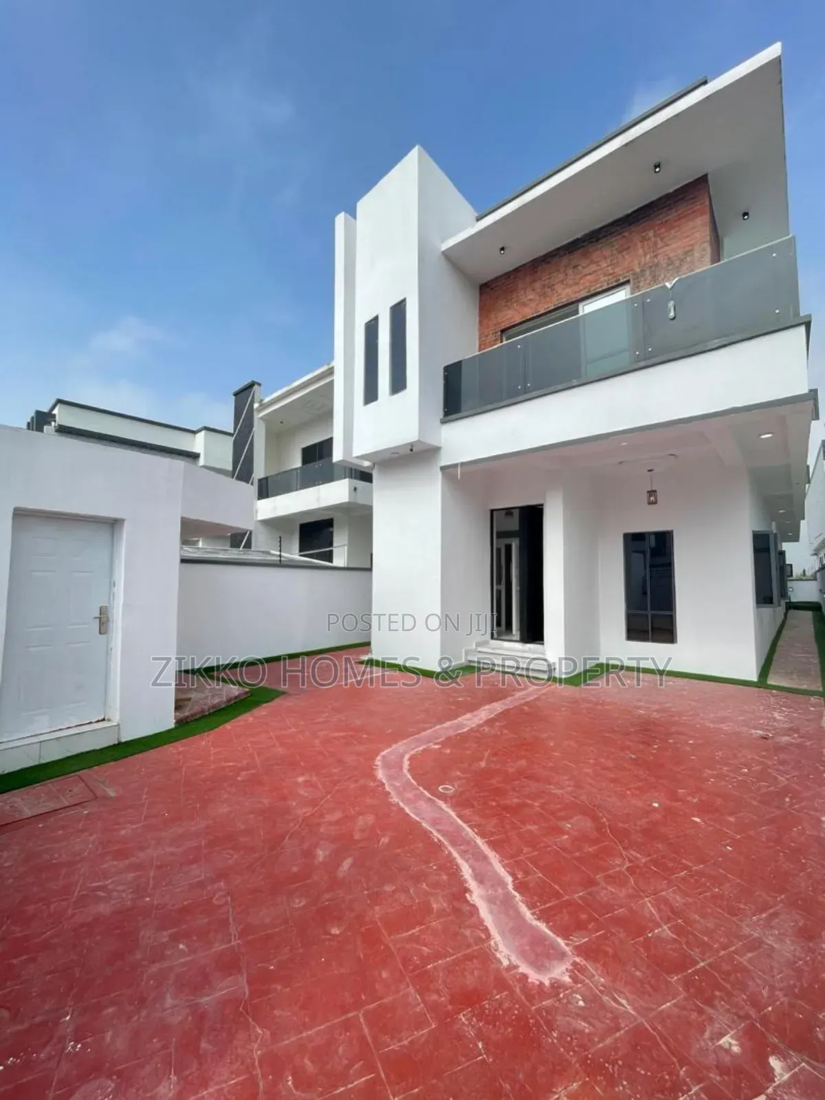 5bdrm Duplex in Ajah for sale