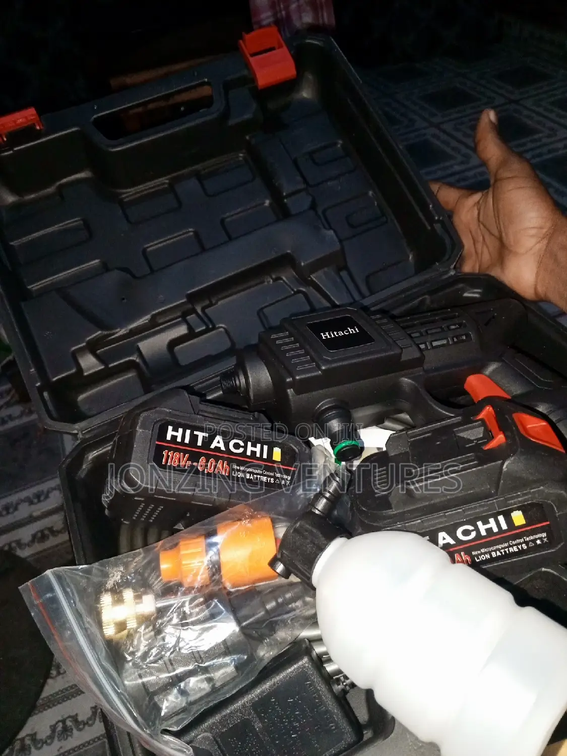 Cordless Car Pressure Washer 118V 2batteries