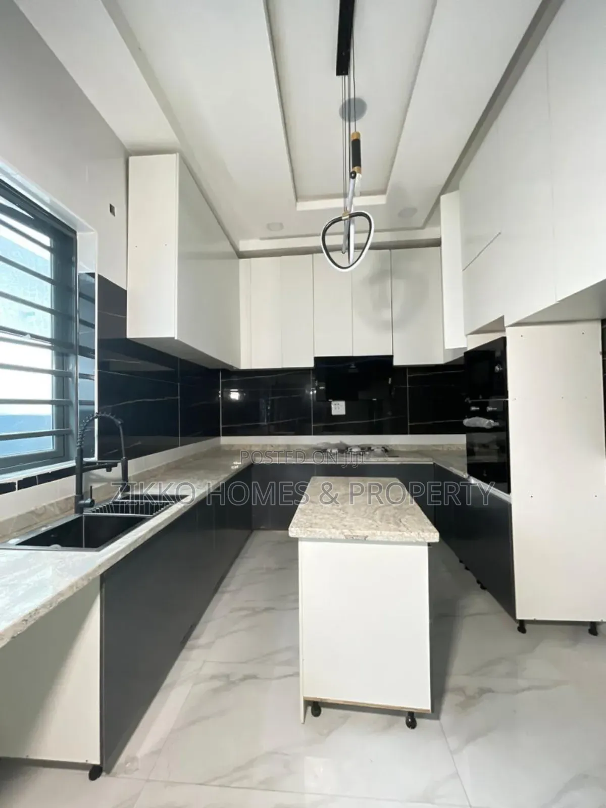 4bdrm Duplex in Ajah for sale