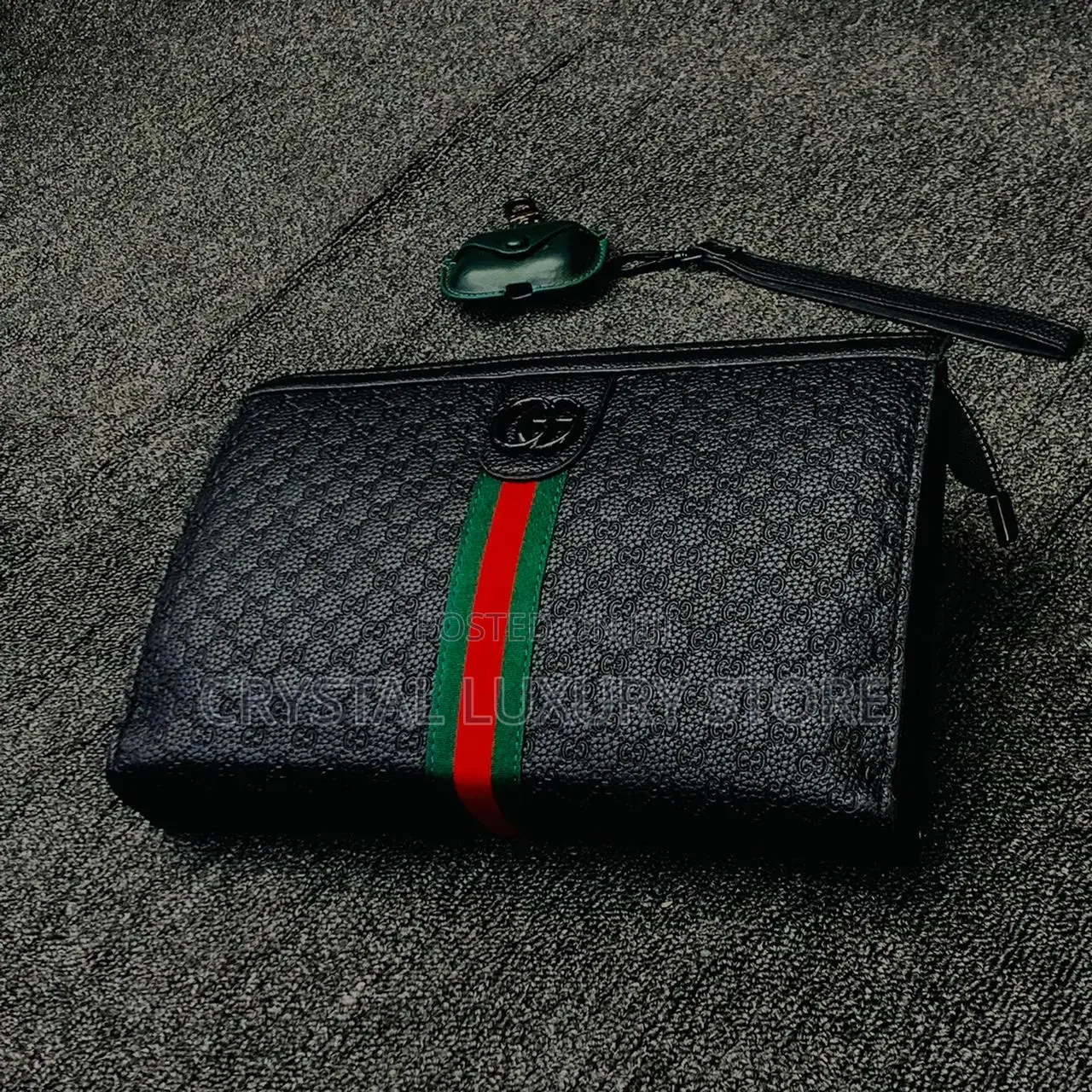 Louis Vuitton Quality Luxury Men Armpit Purse