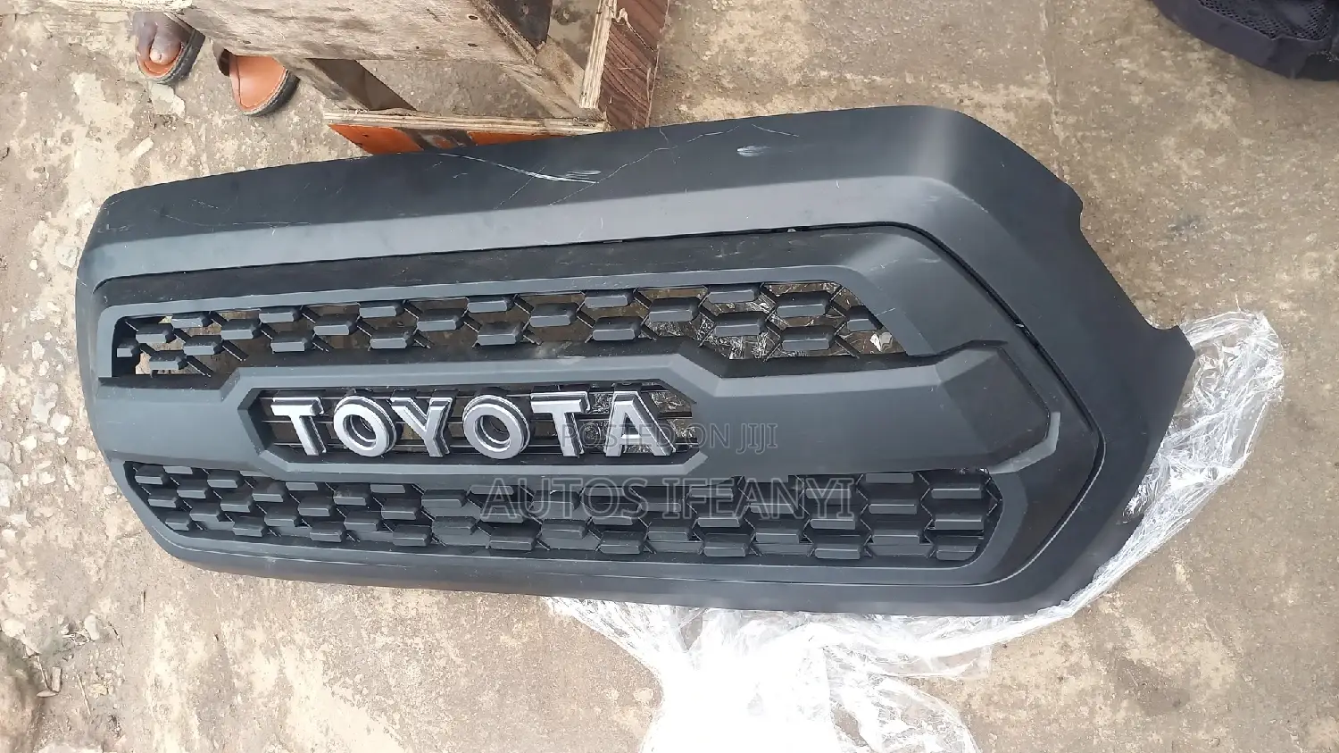 Toyota Tacoma Front Grill 2020 Available Dm