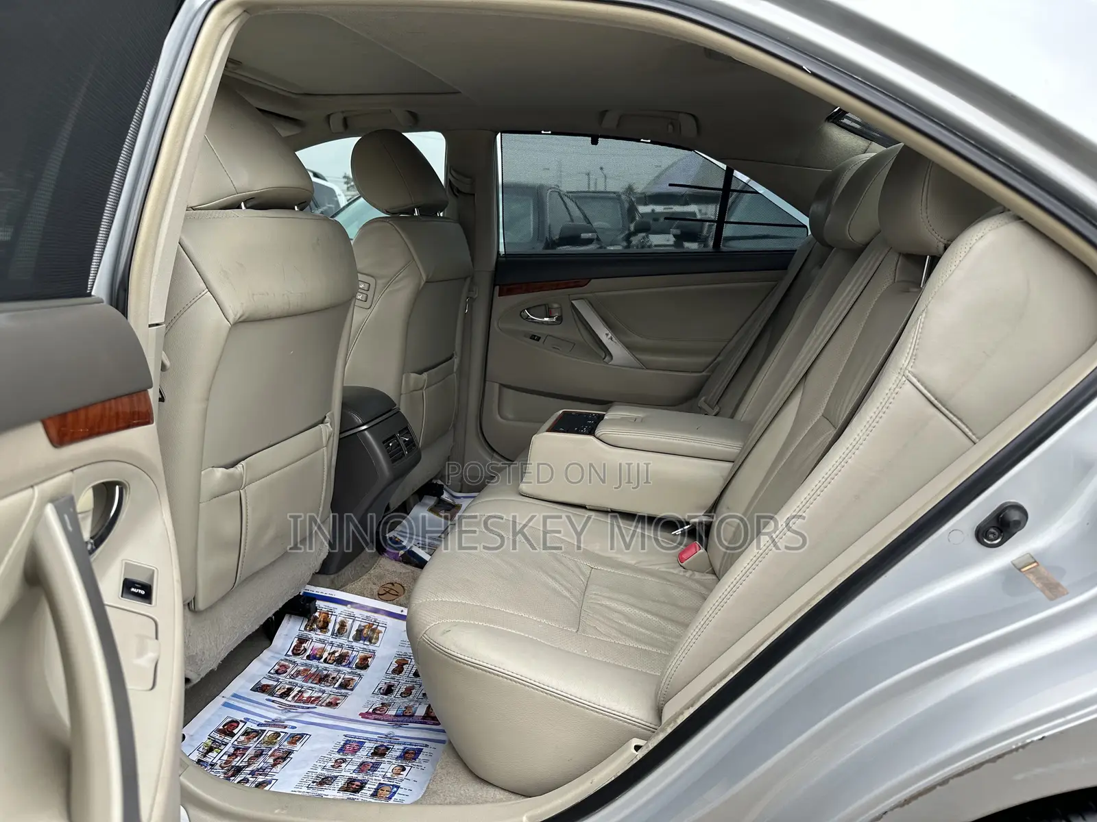 Toyota Camry 2010 Silver