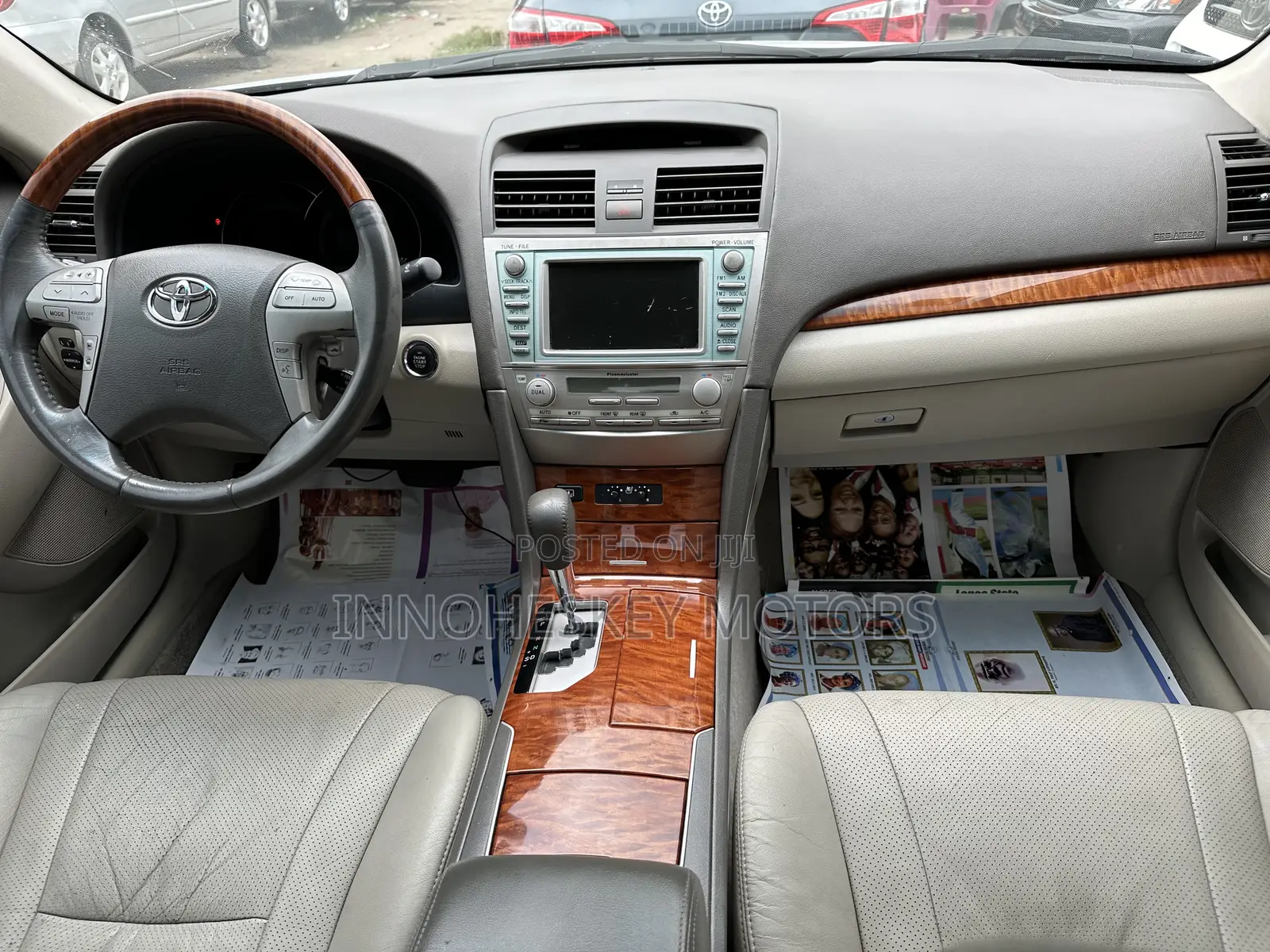 Toyota Camry 2010 Silver