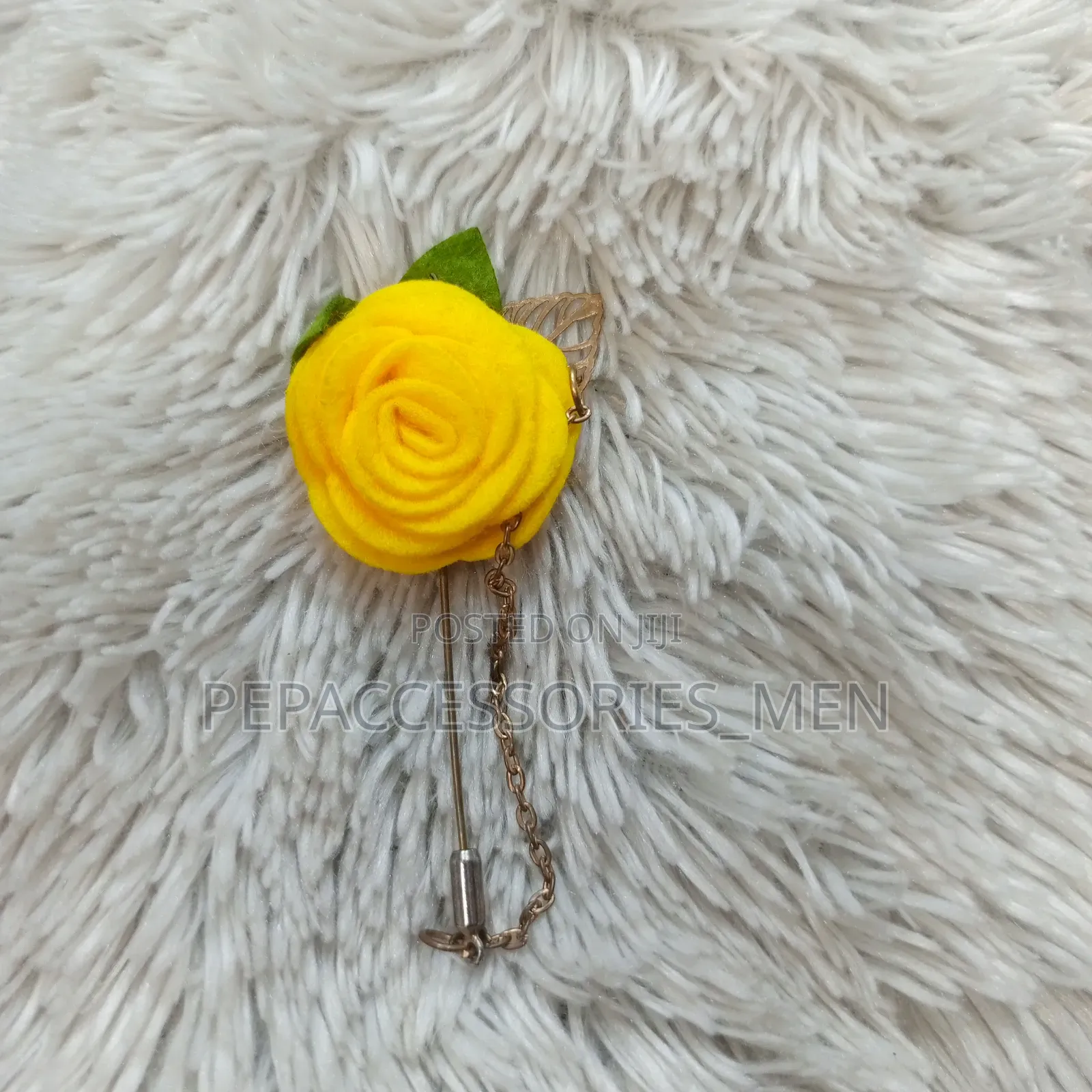Fashion Lapel Pin