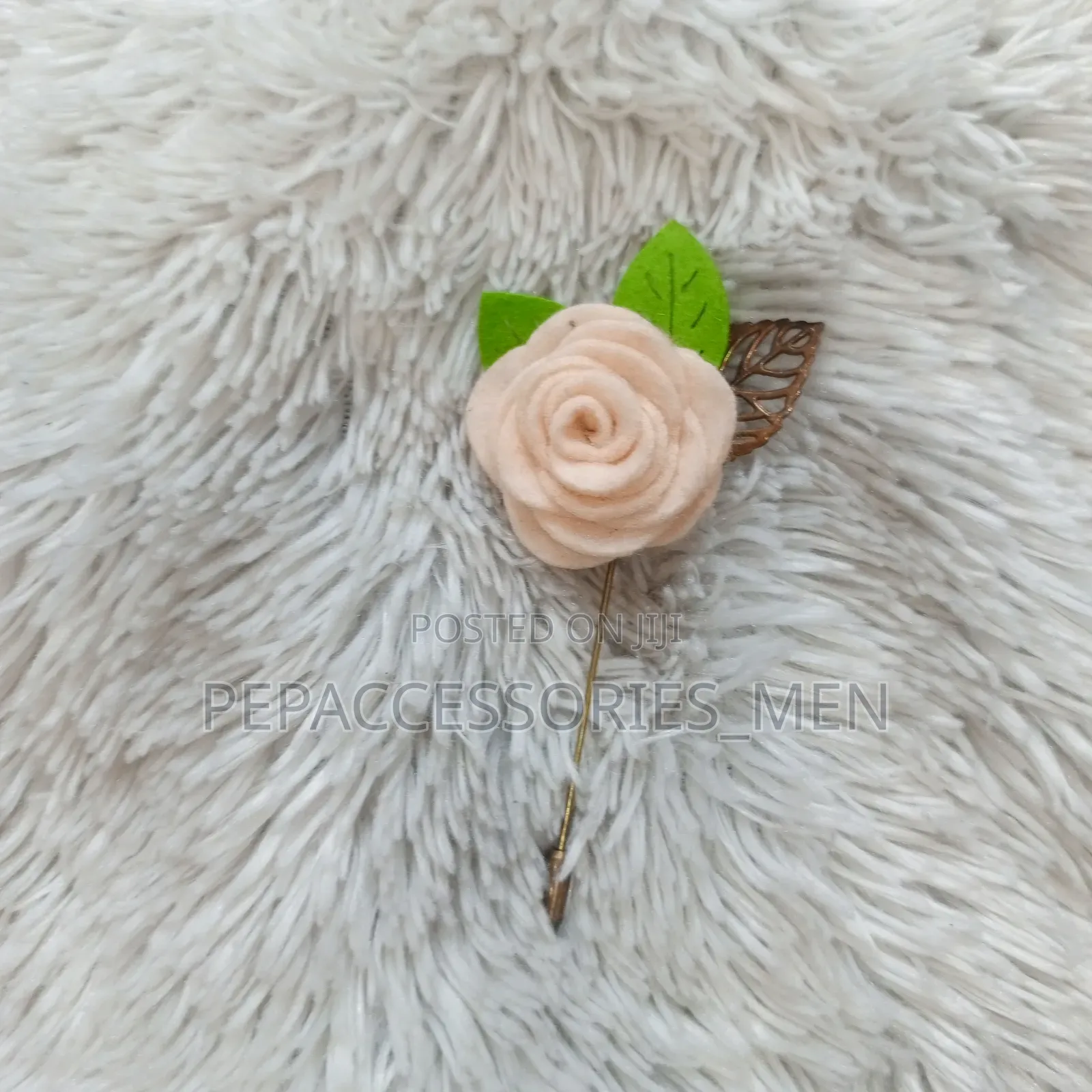 Fashion Lapel Pin