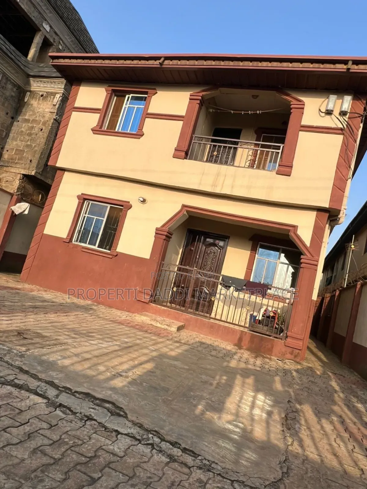 8bdrm Block of Flats in Peace Estate, Ayobo for sale