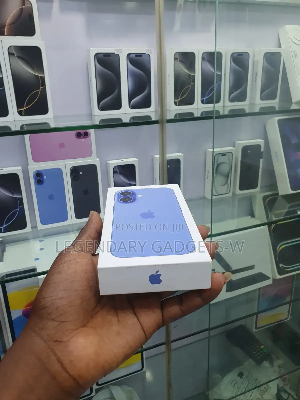 New Apple iPhone 16 128 GB Blue