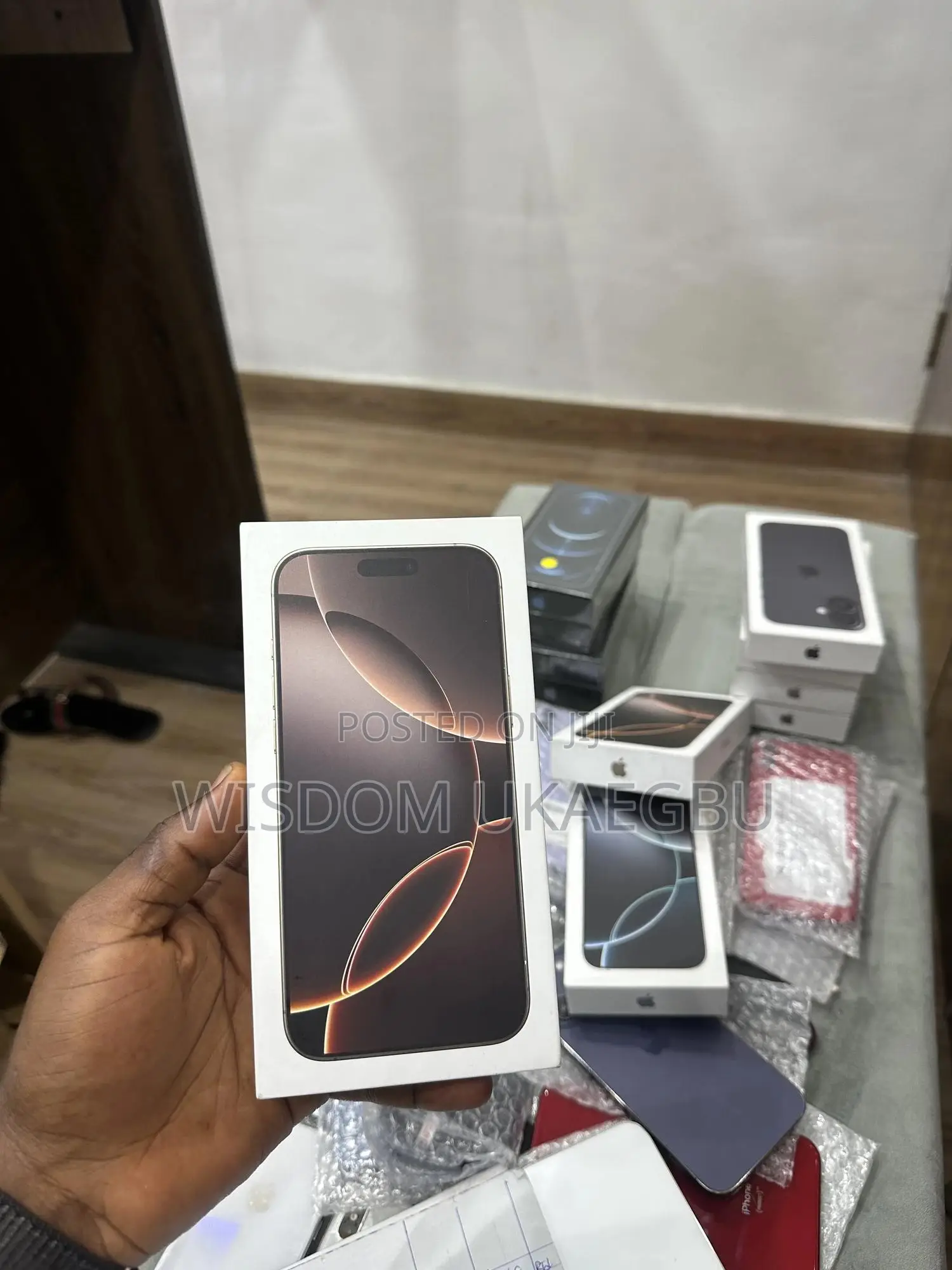 New Apple iPhone 16 Pro Max 256 GB Rose Gold
