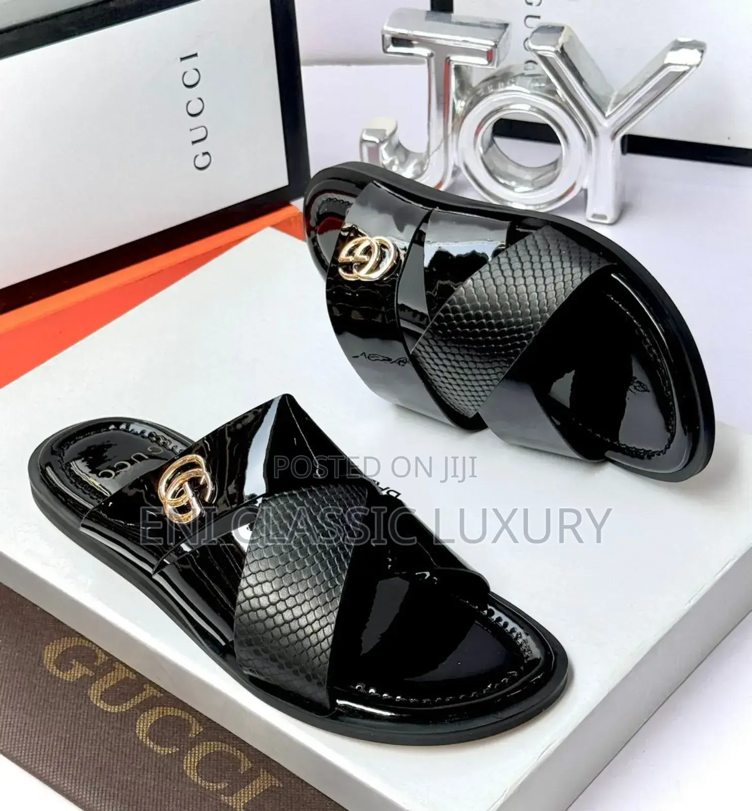 Original Gucci Slippers Available in Store 