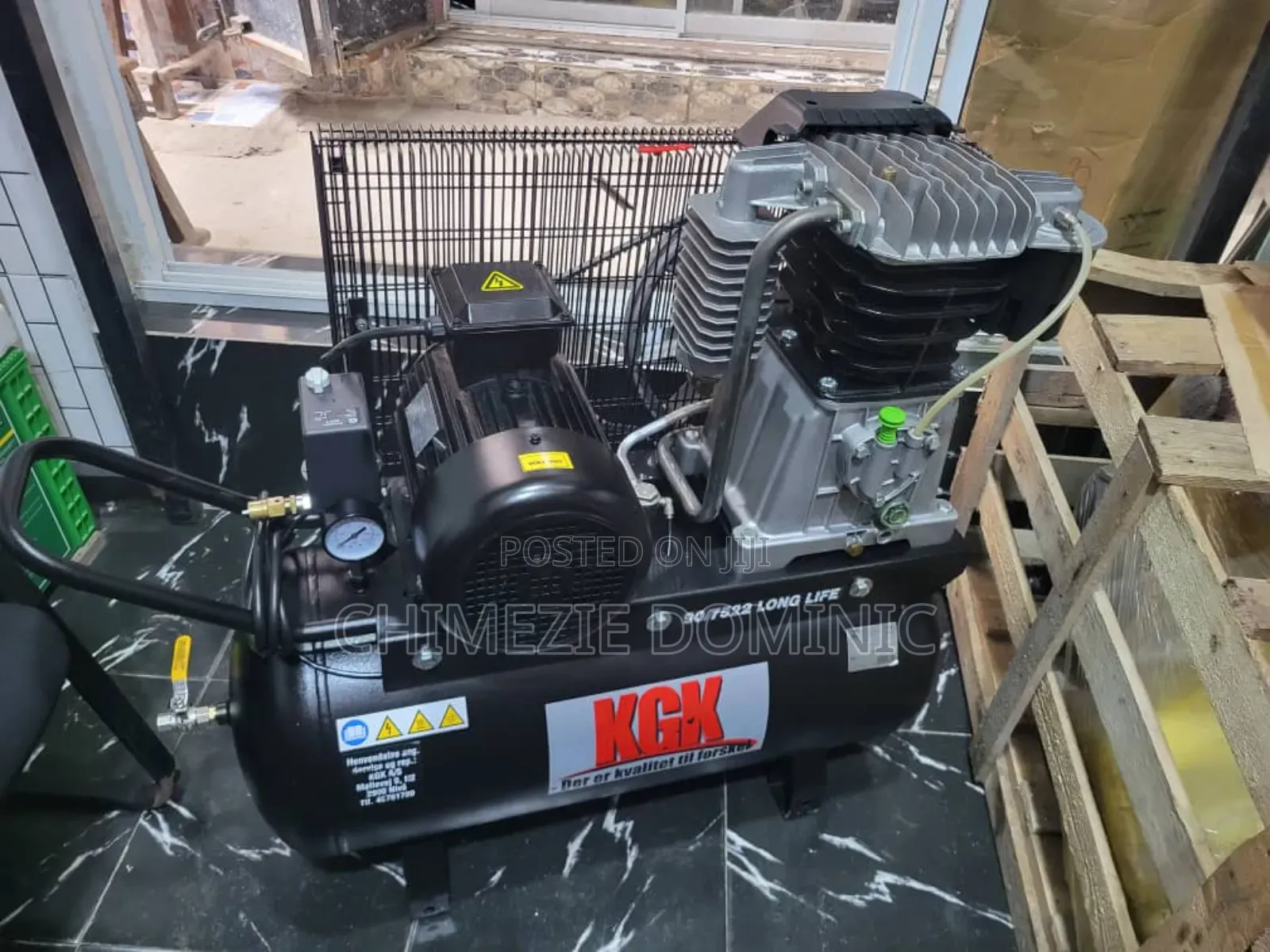 Air Compressor