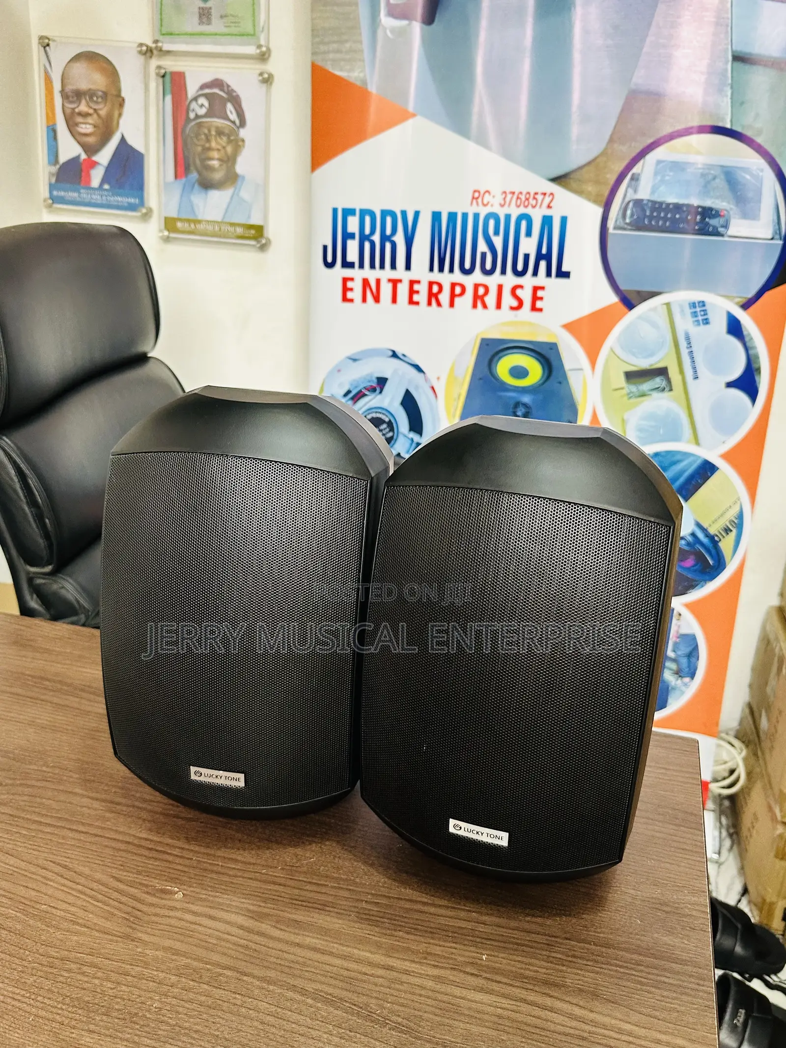 Lucky Tone Indoors/Outdoor Waterproof Speakers
