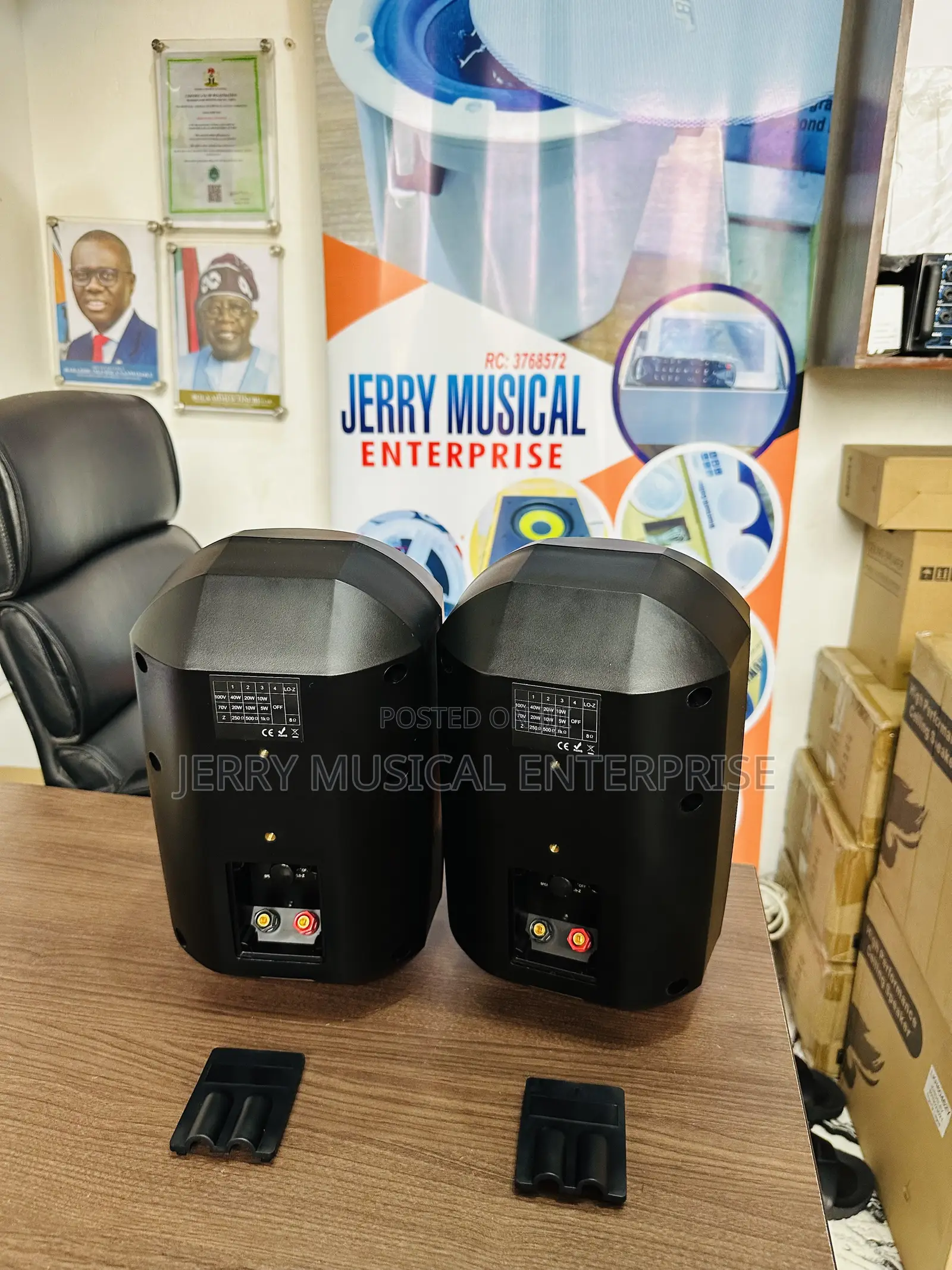 Lucky Tone Indoors/Outdoor Waterproof Speakers