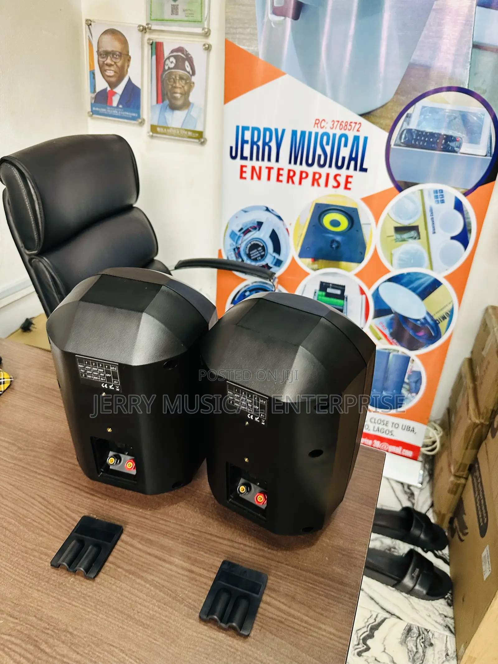 Lucky Tone Indoors/Outdoor Waterproof Speakers