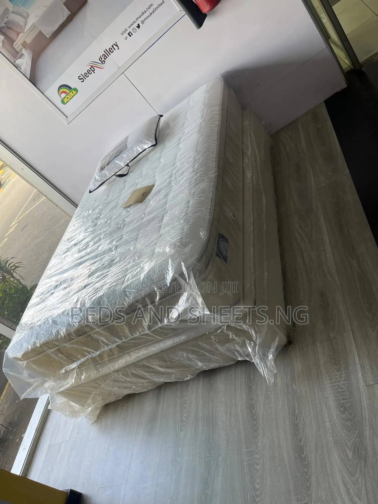 Original Mouka Luxury Royal Pillow Top 6by4.5by12 With 5 Yrs Warranty