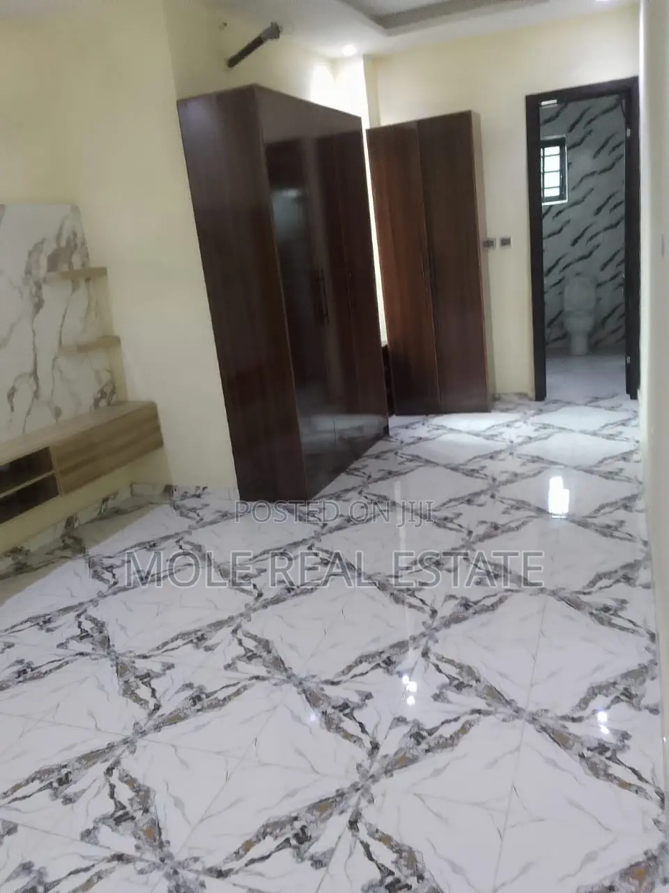 Solid 3 Bedroom Setback Full Plot Fagbile Estate