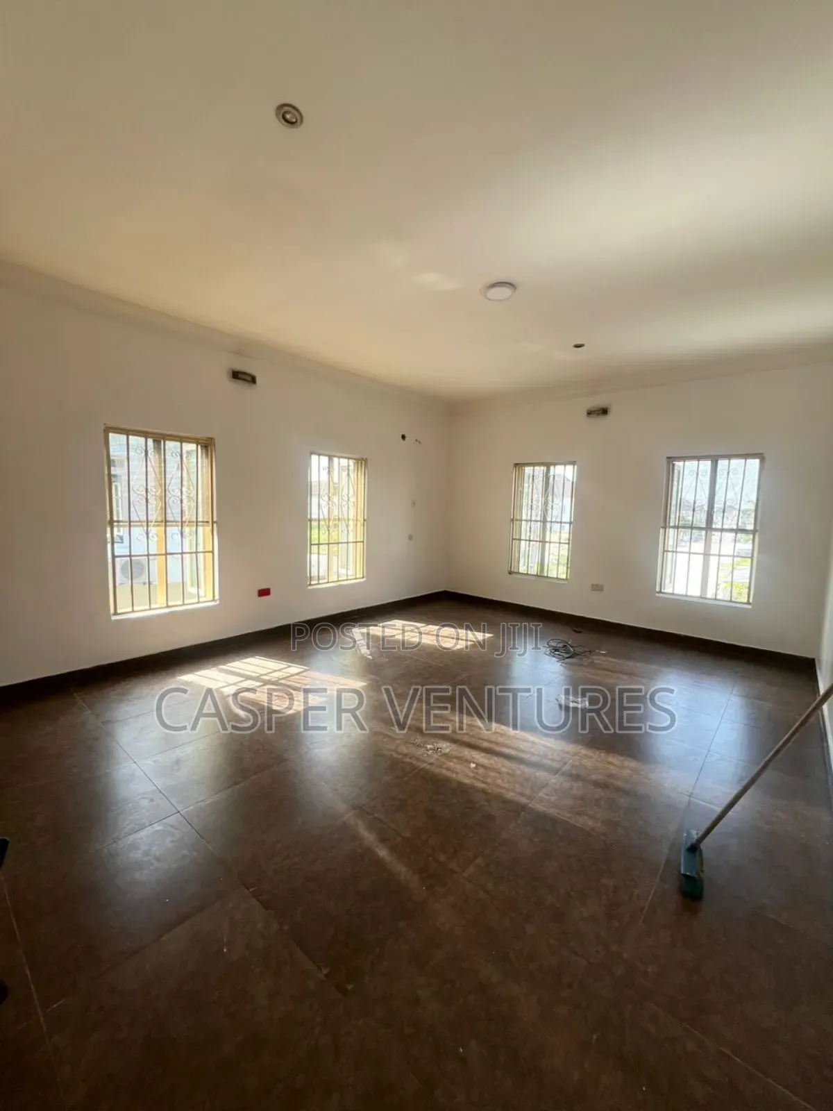 1bdrm Apartment in Ikota for rent