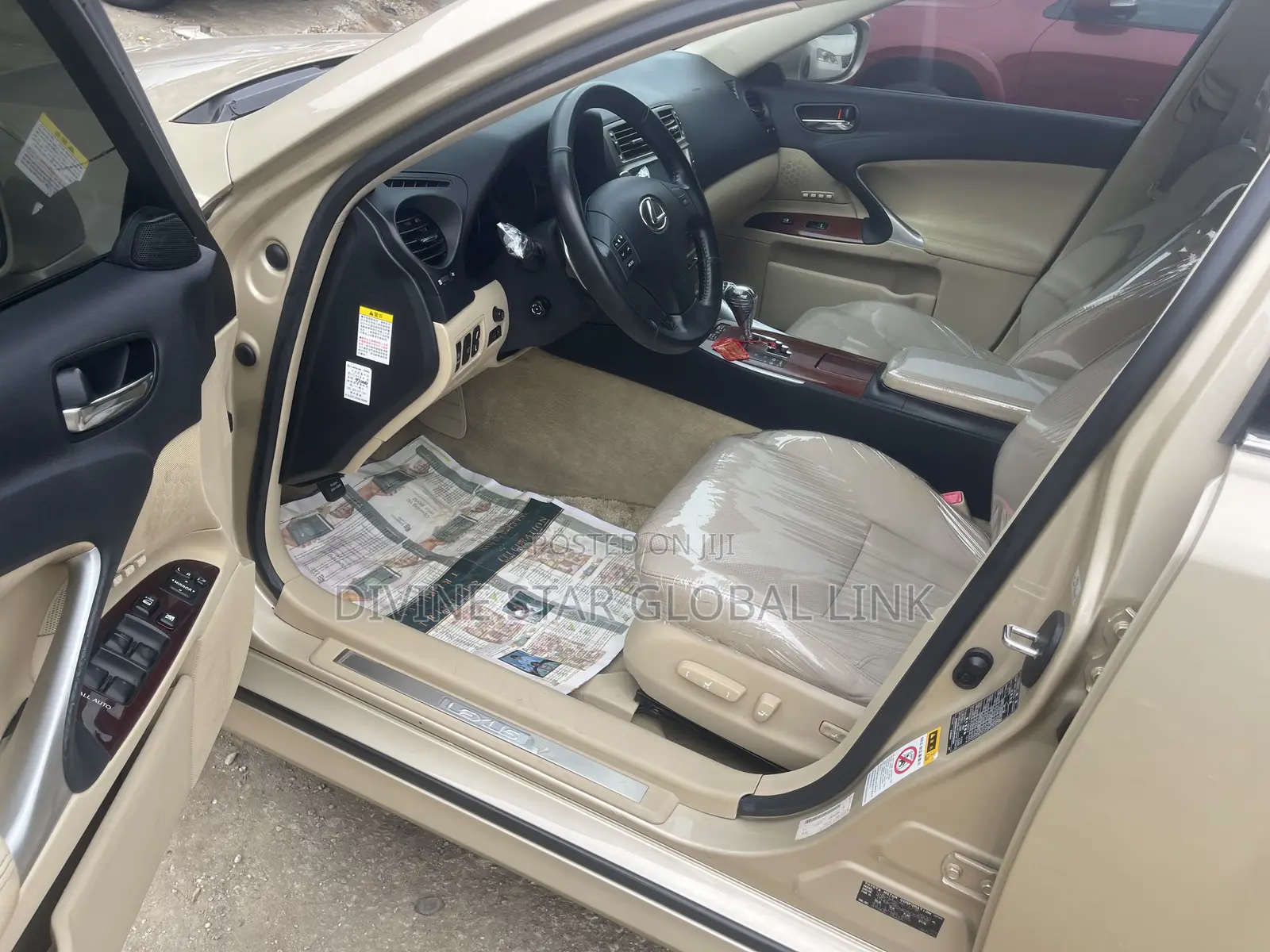 Lexus IS 250 2008 Gold
