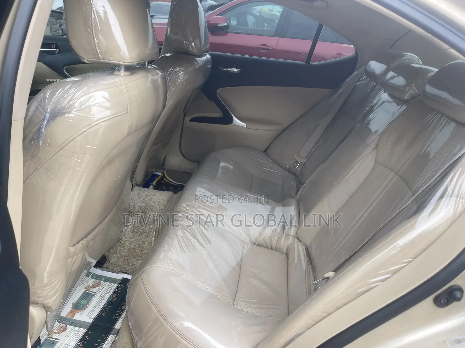 Lexus IS 250 2008 Gold