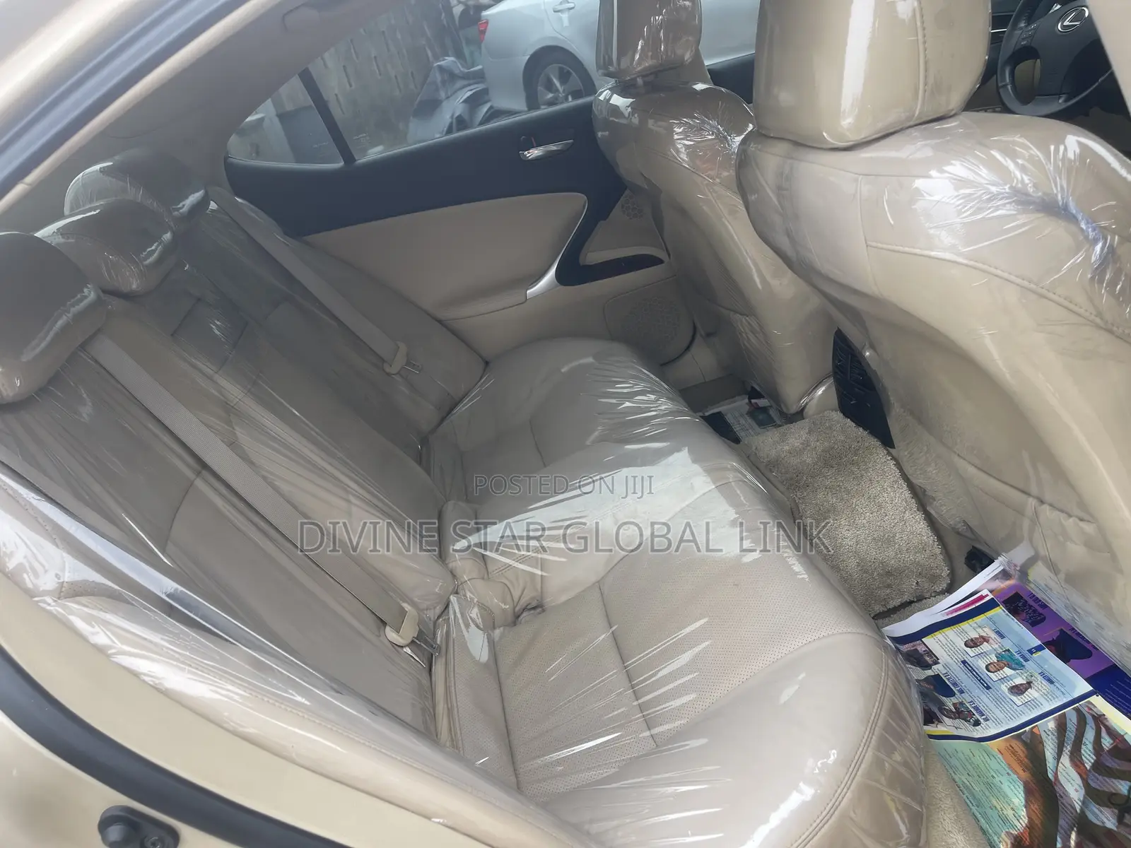 Lexus IS 250 AWD Automatic 2010 Gold