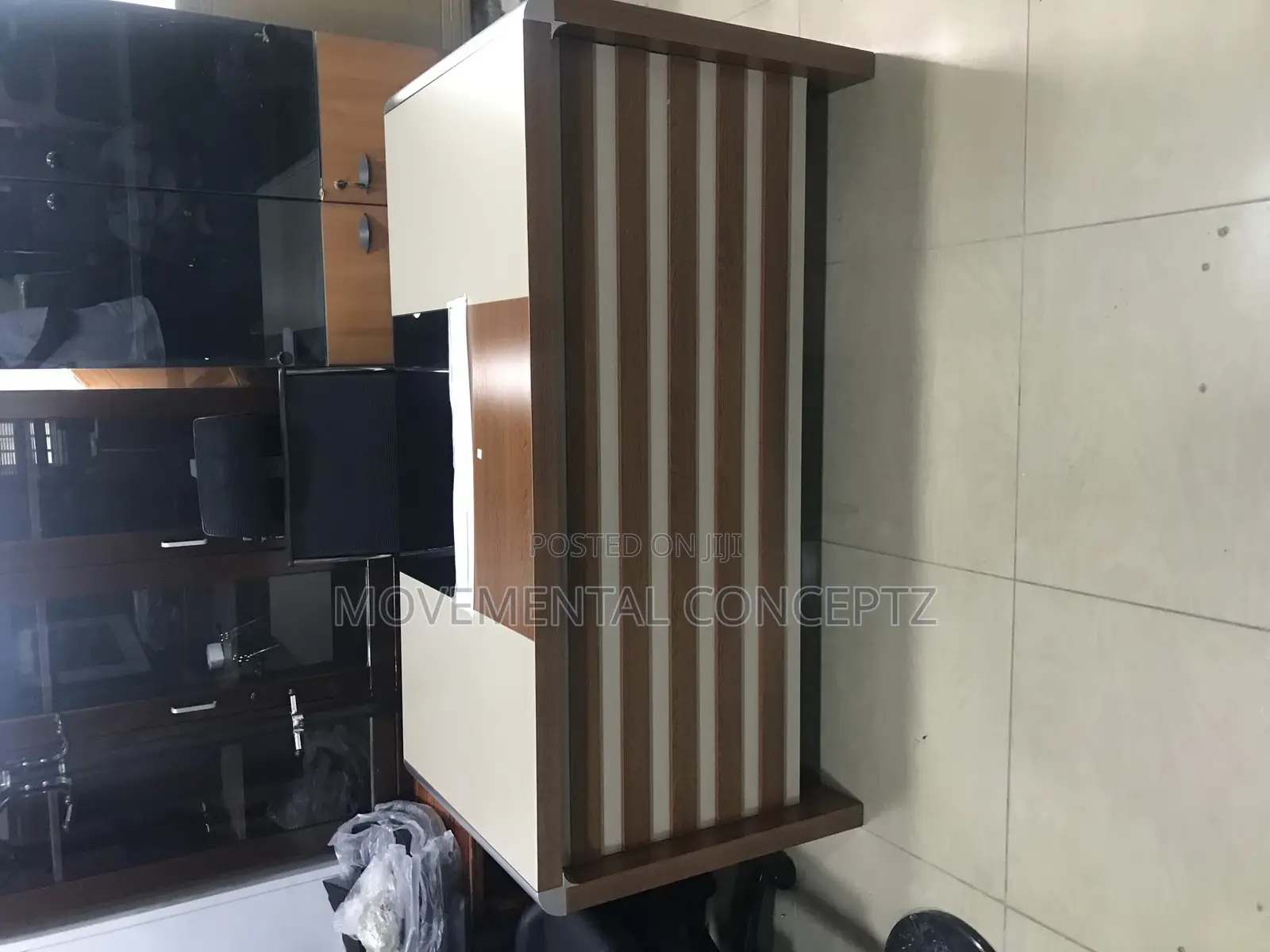 1.6m Executive Office Table With Extension and Mobile Drawer
