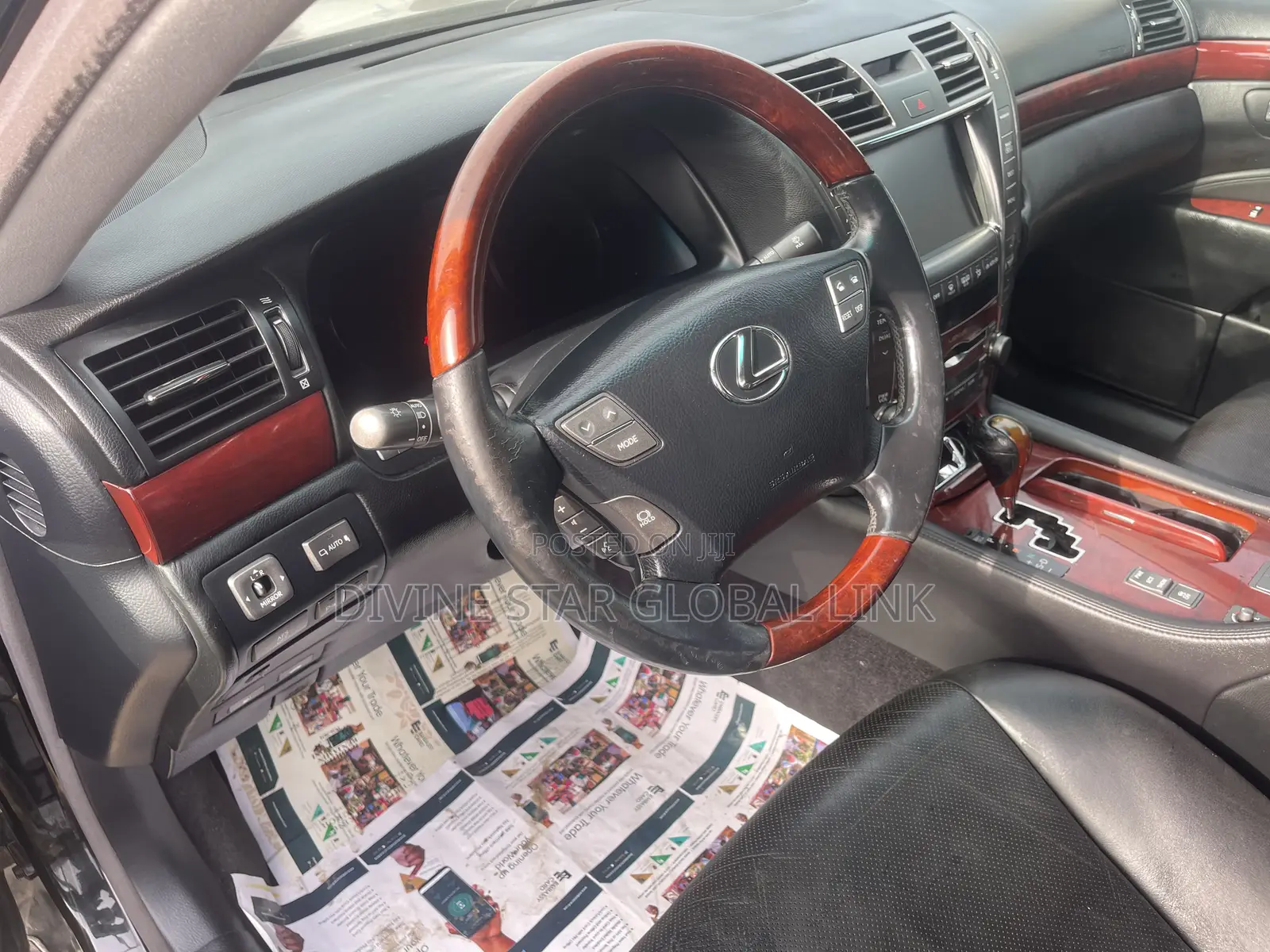 Lexus LX 570 2008 Black