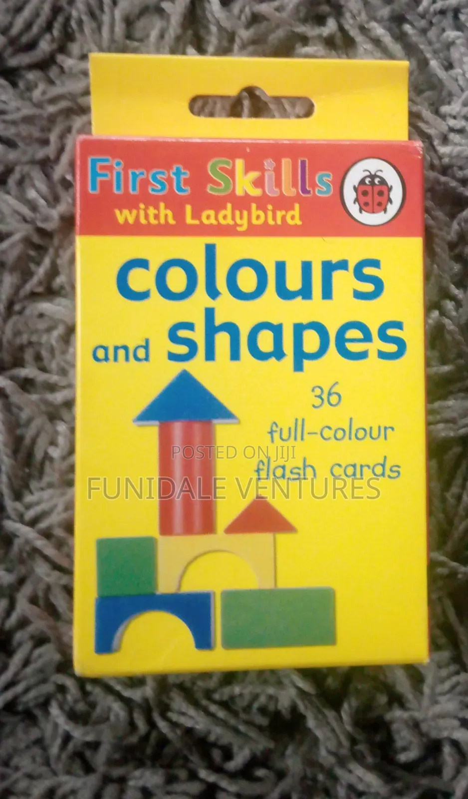 Colours and Shapes 36 Full Colour Flash Cards