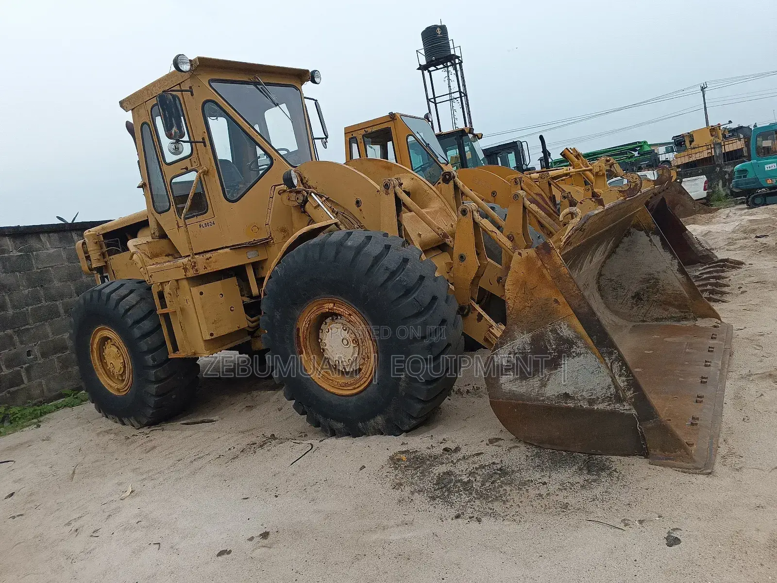Caterpillar Wheel Loader 966C for SALE. 77M Naira.