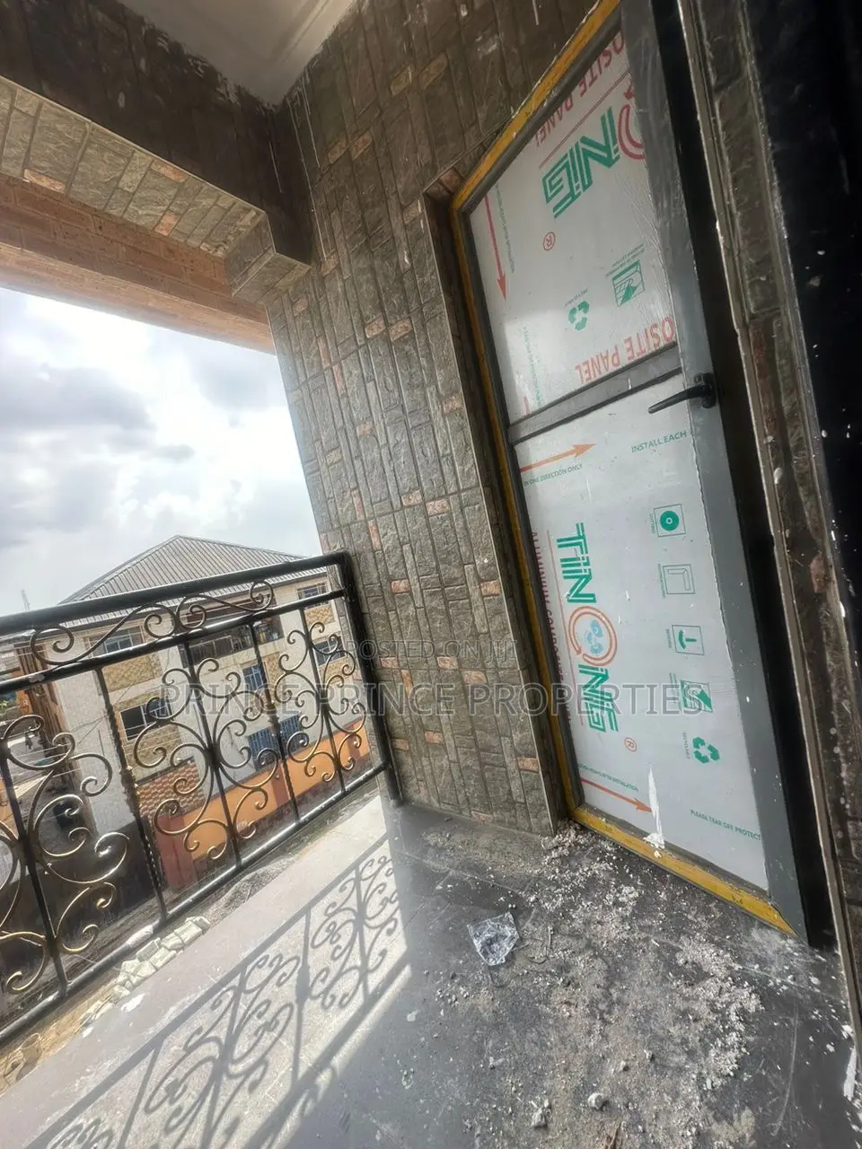 Furnished 2bdrm Block of Flats in Surulere for rent