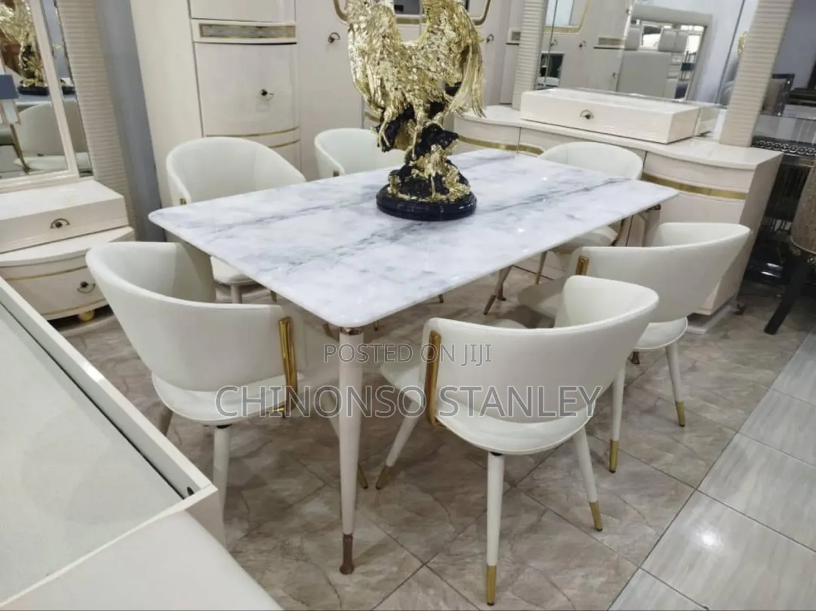 Classy Luxury Dining Set by 6 Seater