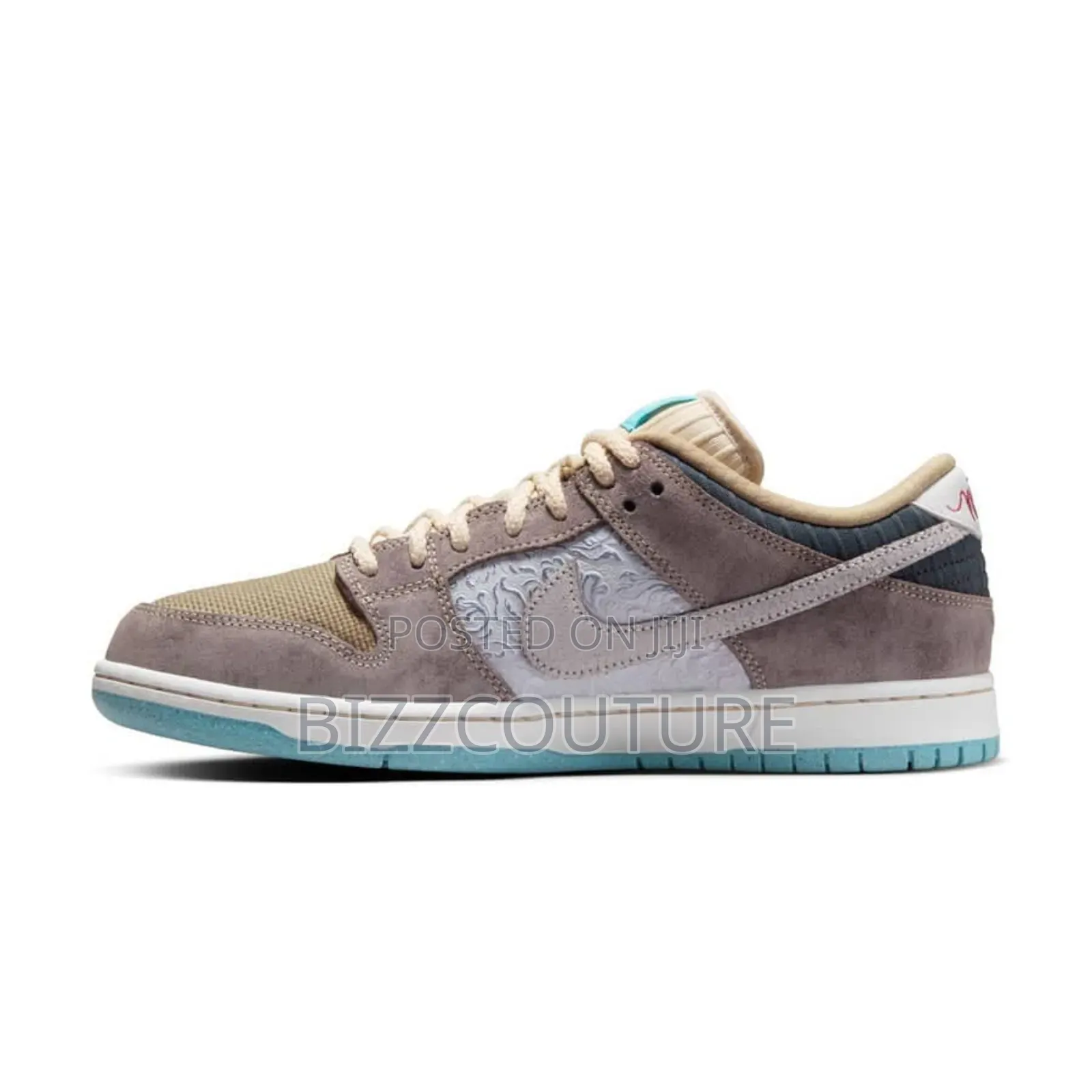 Original NIKE SB DUNK Low Sneakers Available in Store