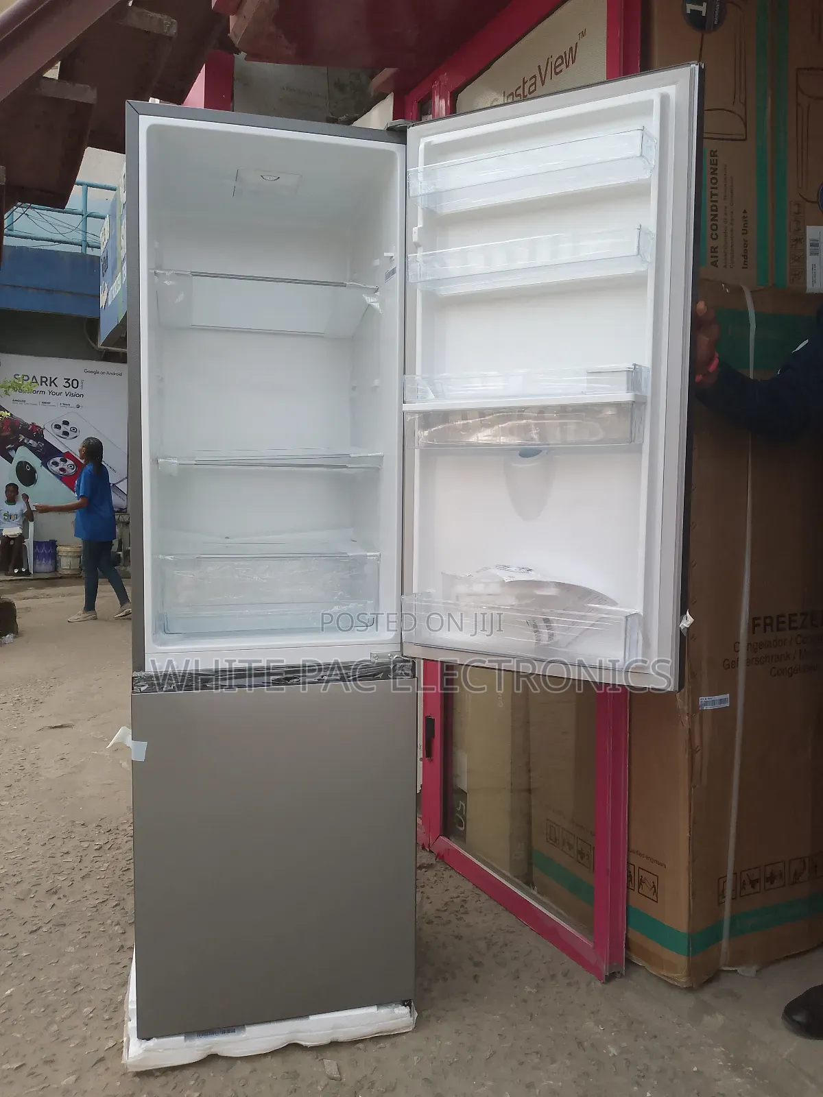 New Hisense Fridge 264_litre Bottom Freezer With Dispenser
