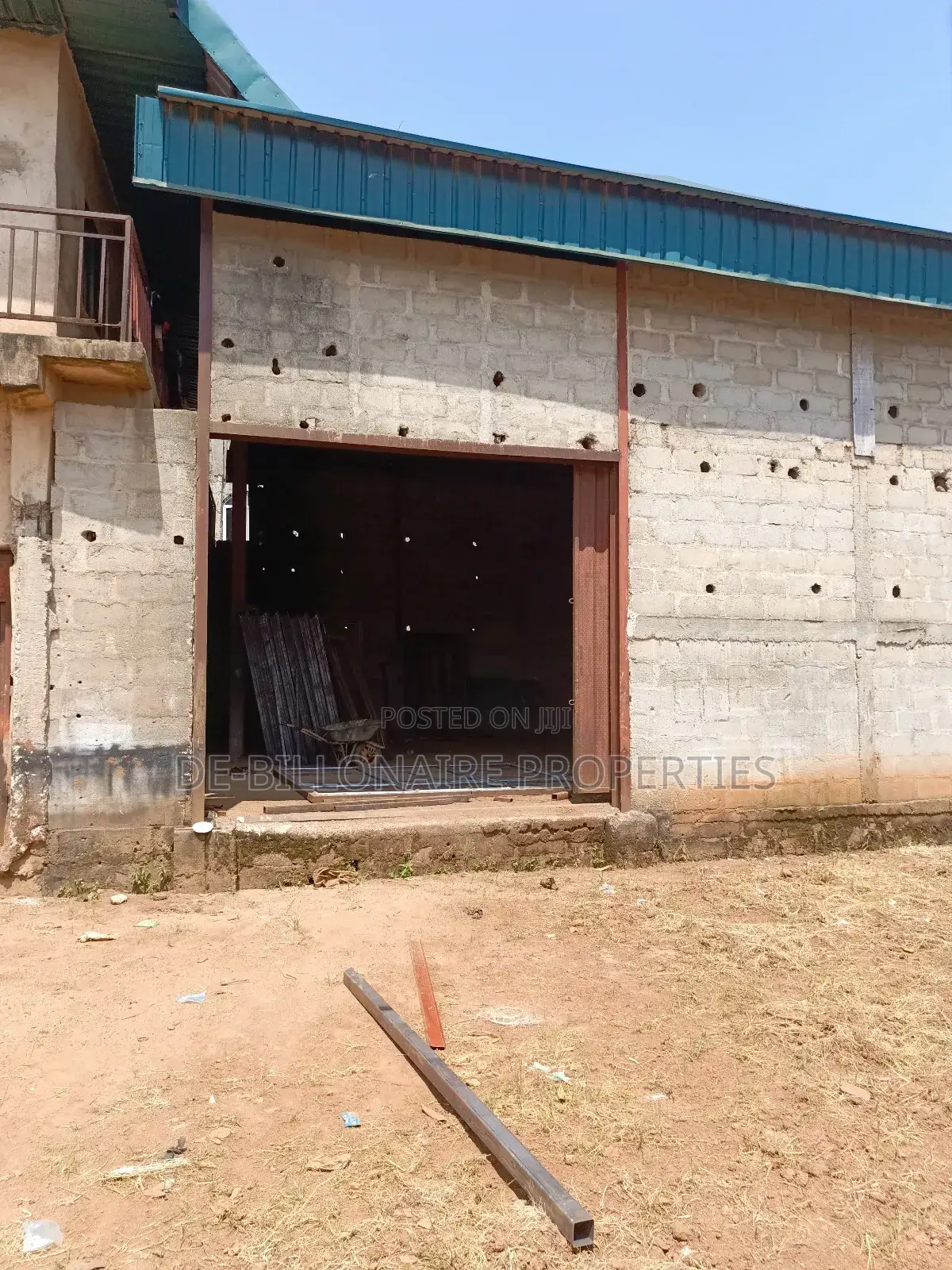 Standard Warehouse for Sale