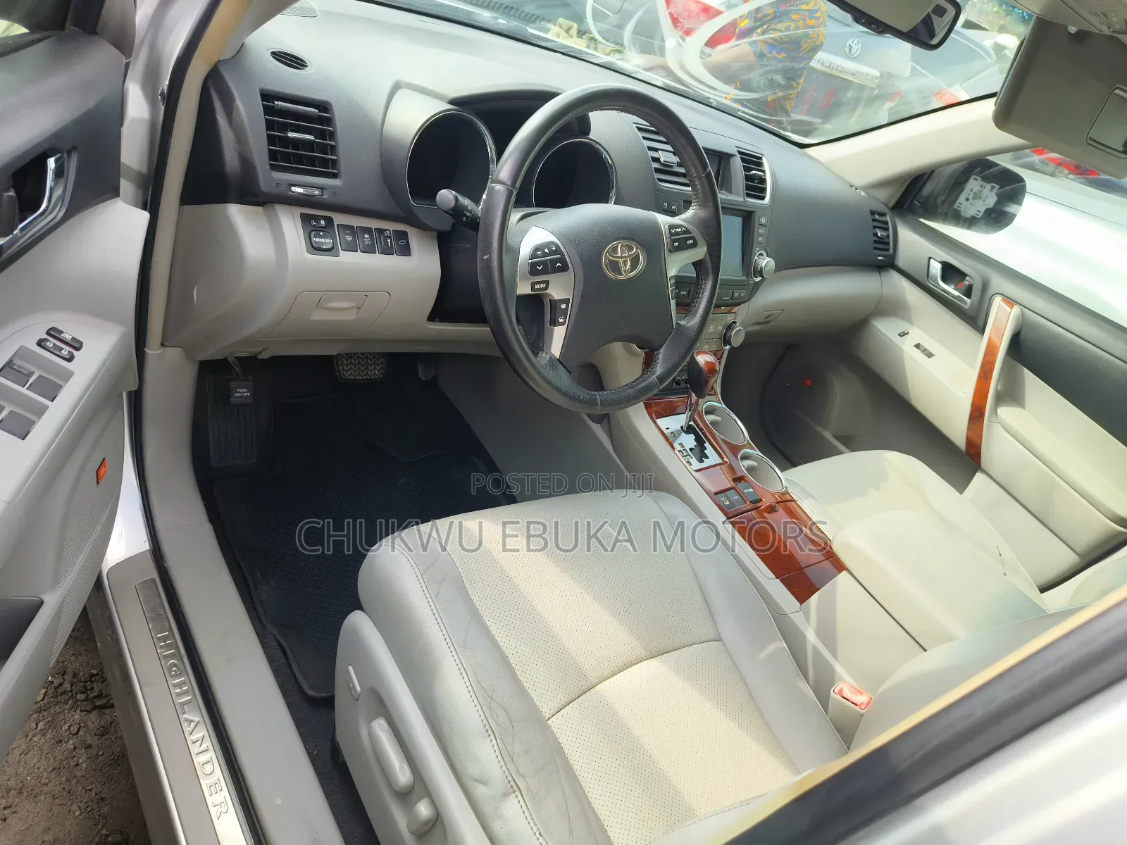 Toyota Highlander Limited 2012 Silver