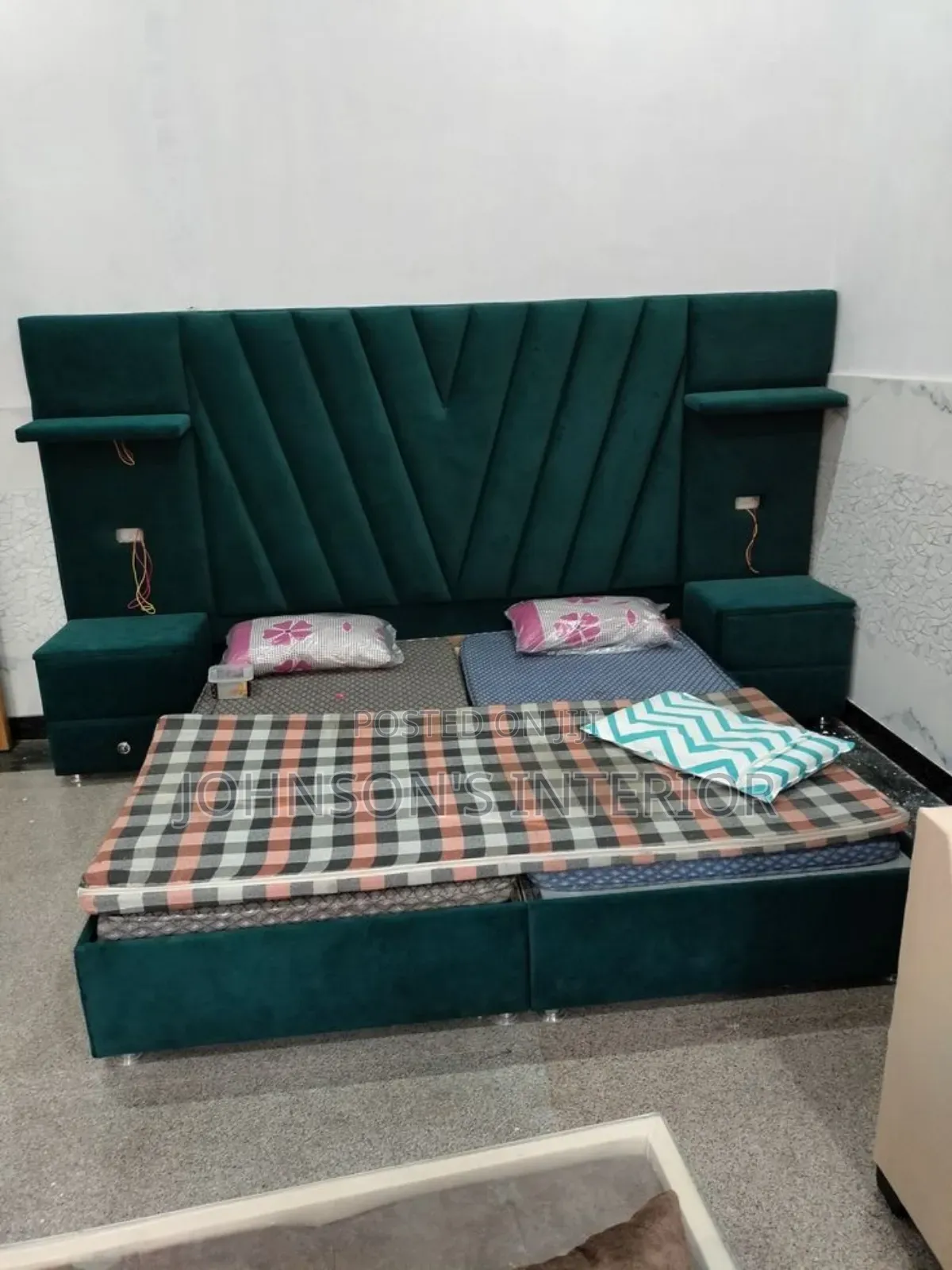 Bedframe With Super Headboard